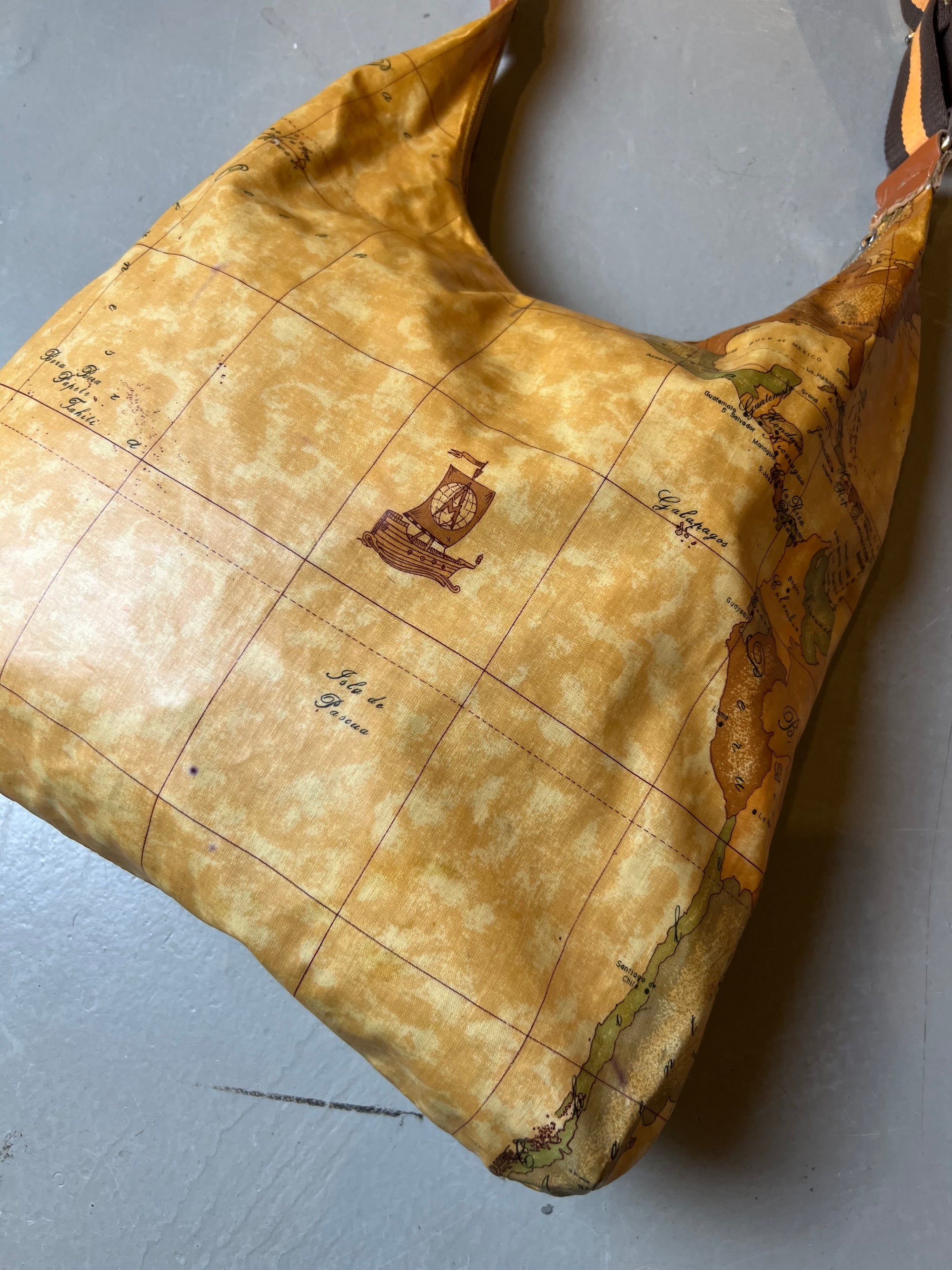 Vintage Alviero Martini Cross Body Bag
