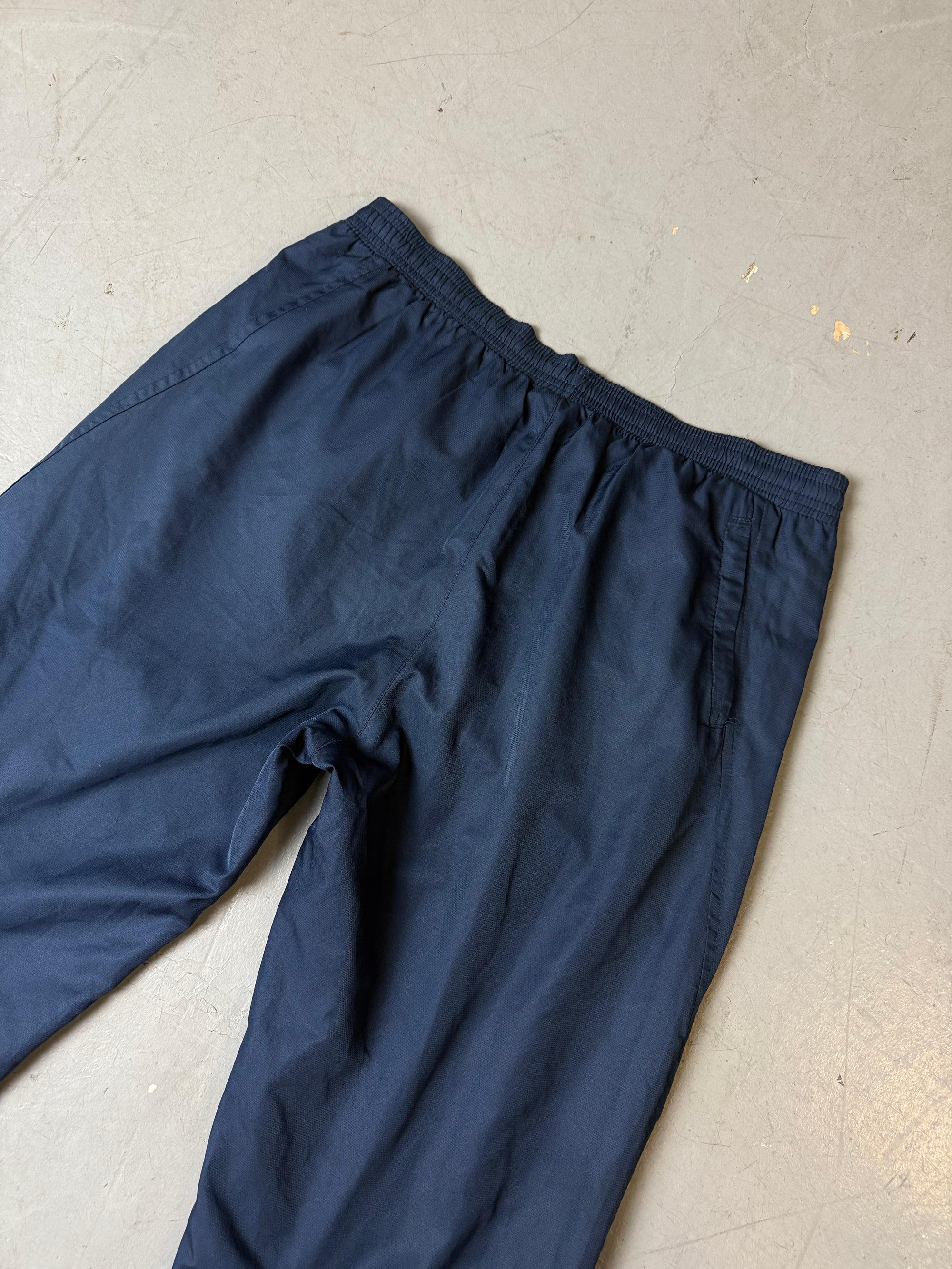Detailbild von Vintage Macron Blue Napoli Track Pants Von hinten
