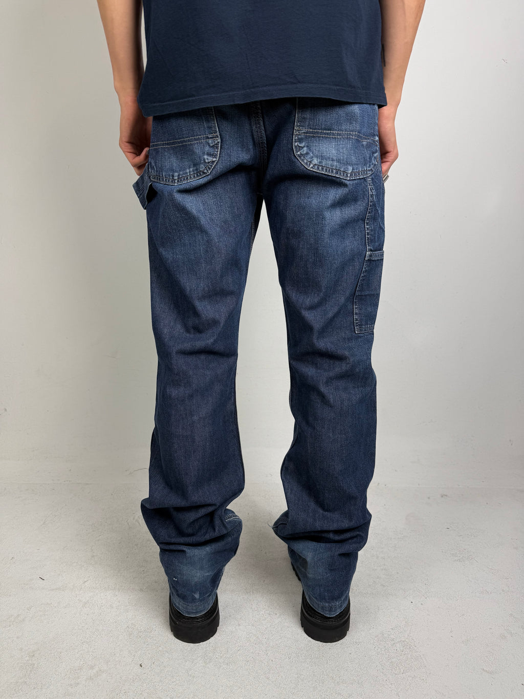 Tragebild von Vintage Lee Straight Leg Denim von Hinten