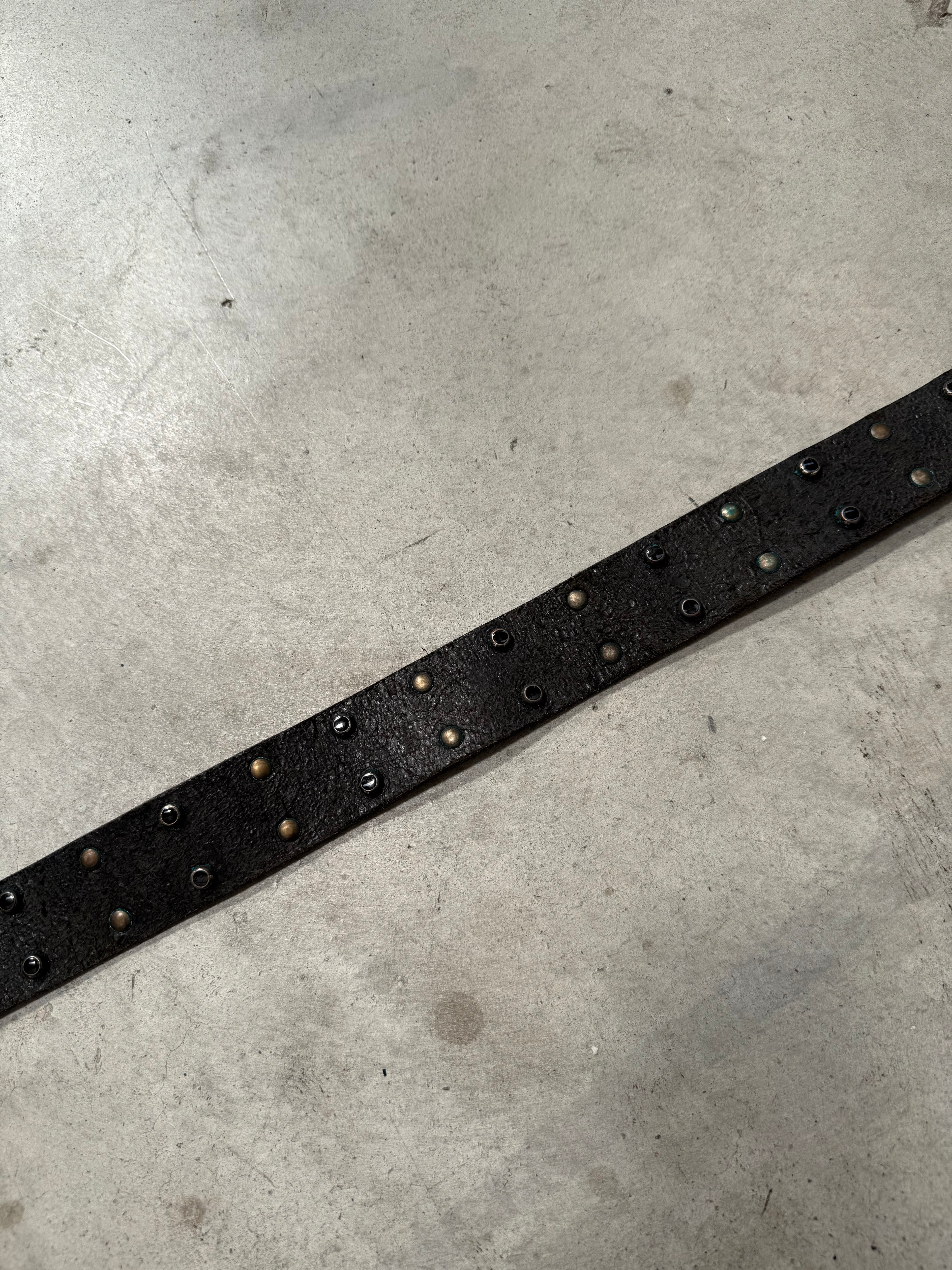Vintage Sweet Years Black Leather Belt with Studs. Y2K Second Hand Fashion