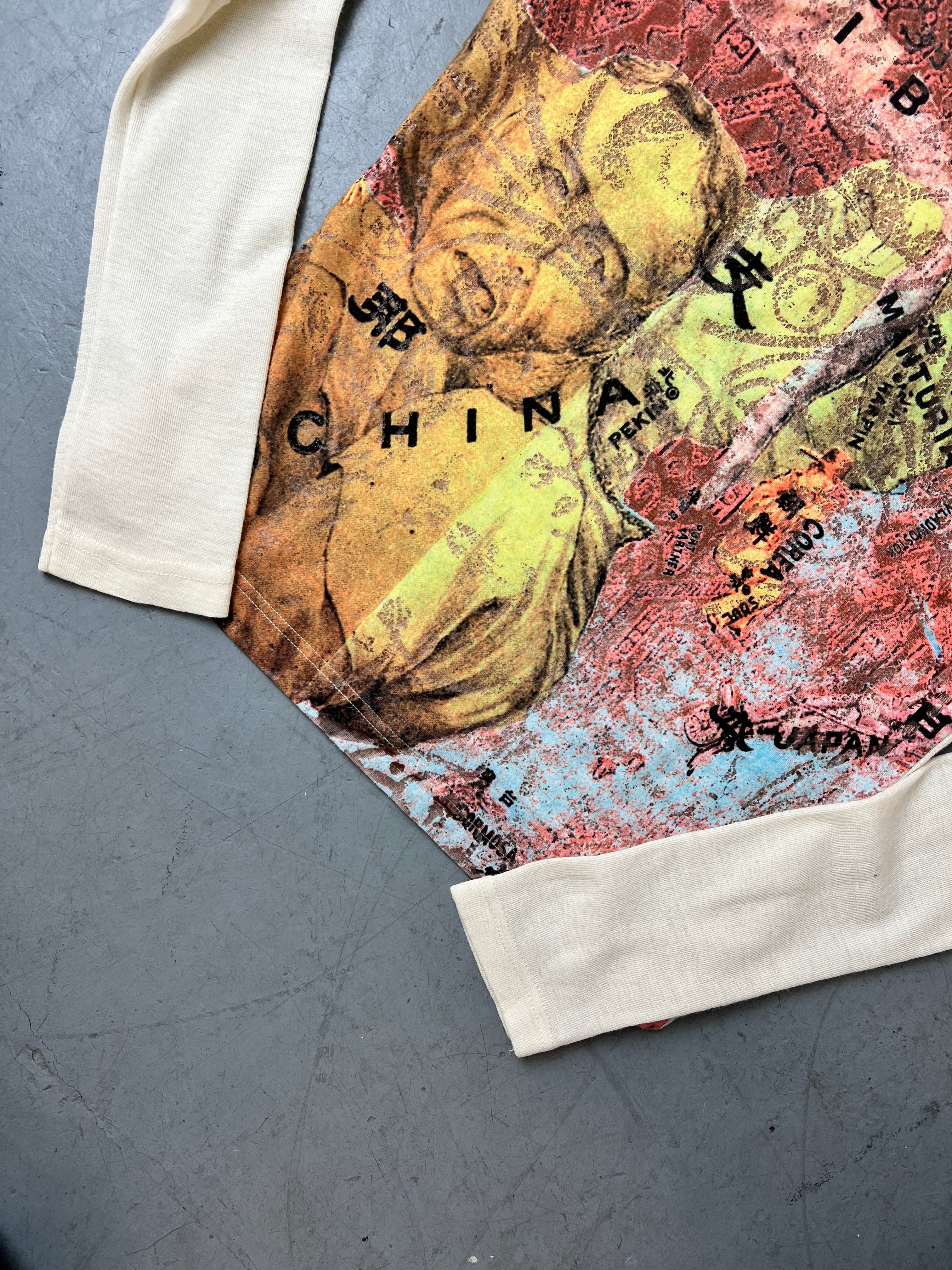 Vintage Asia Printed Turtleneck Longsleeve Für Damen. Y2K Second Hand 2000s Fashion