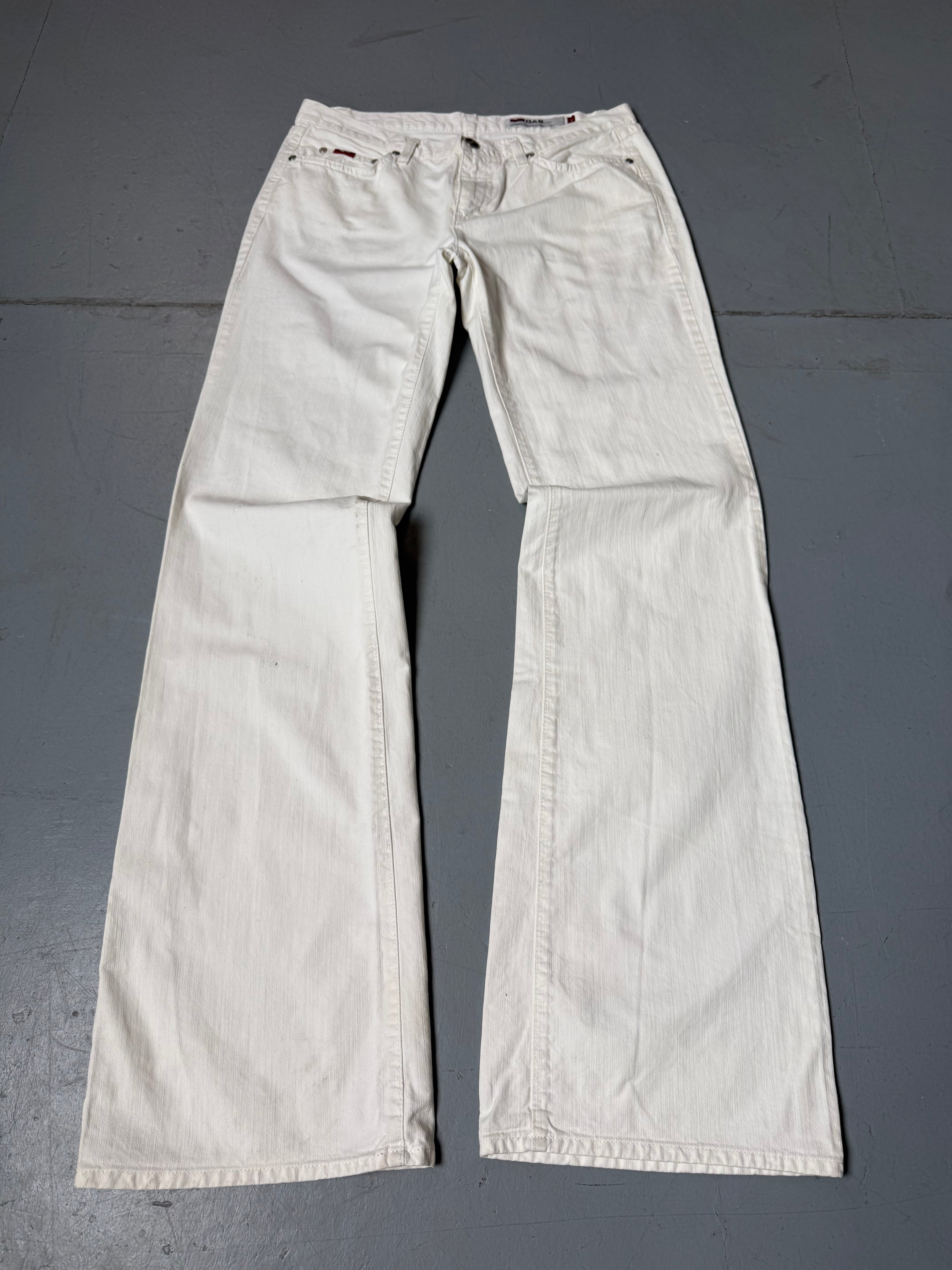 Vintage Gas White Low Waist Jeans für Damen. Y2K Secondhand 2000s Fashion.