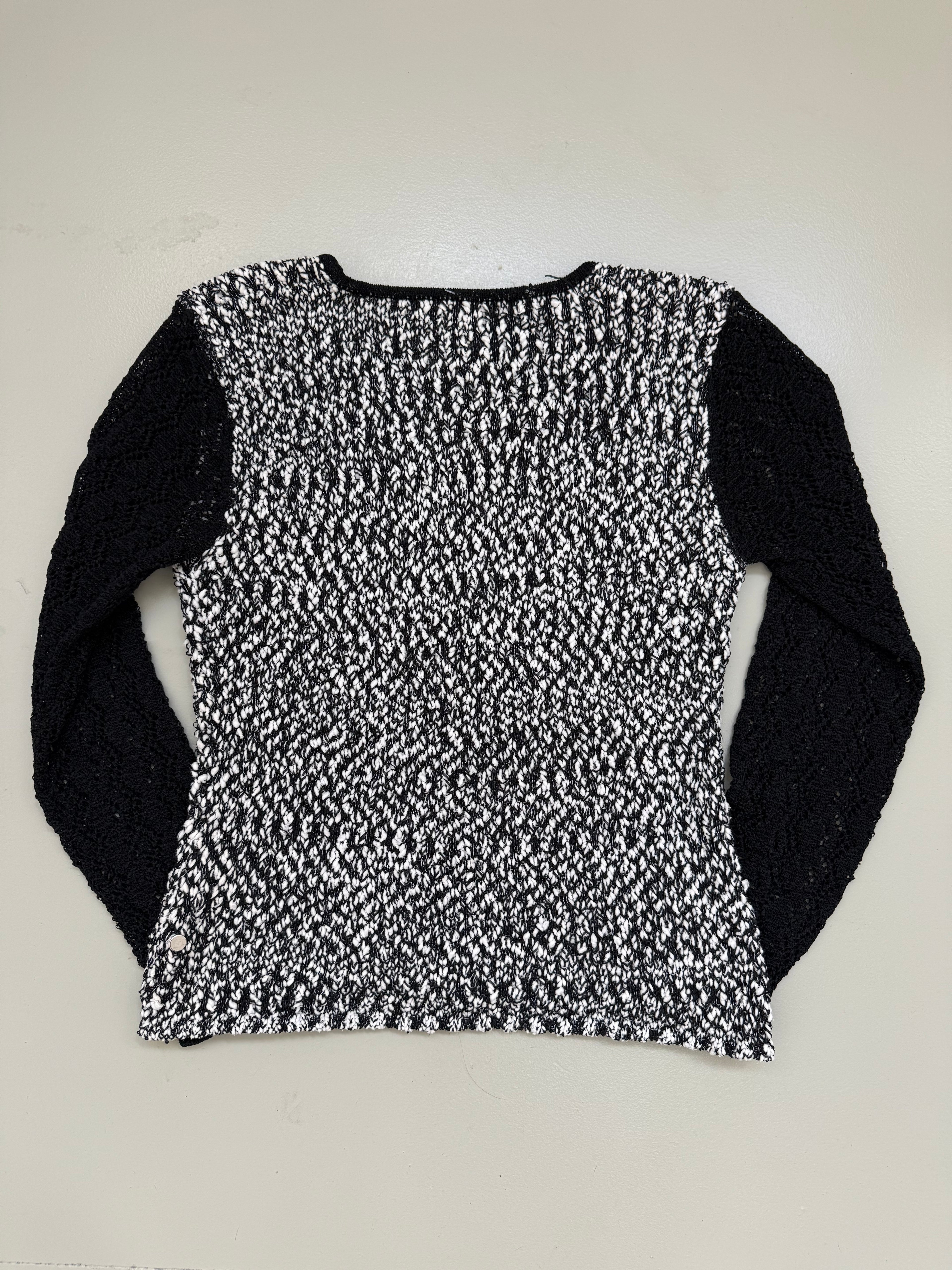 Vintage Black and White Knit Zip Sweater M