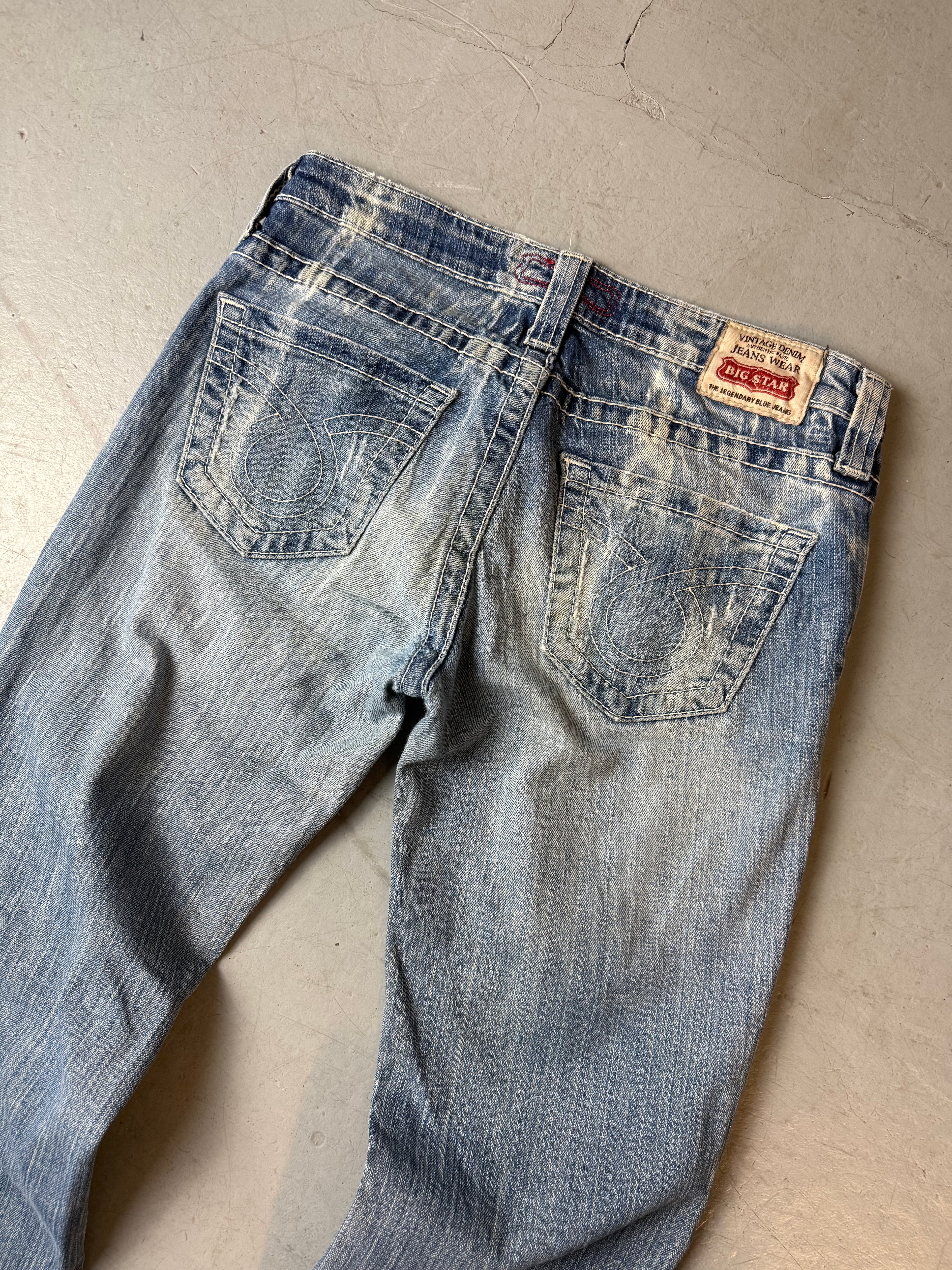 Vintage Big Star Casey Low Waist Bootcut Jeans für Damen. Y2K 2000s Fashion