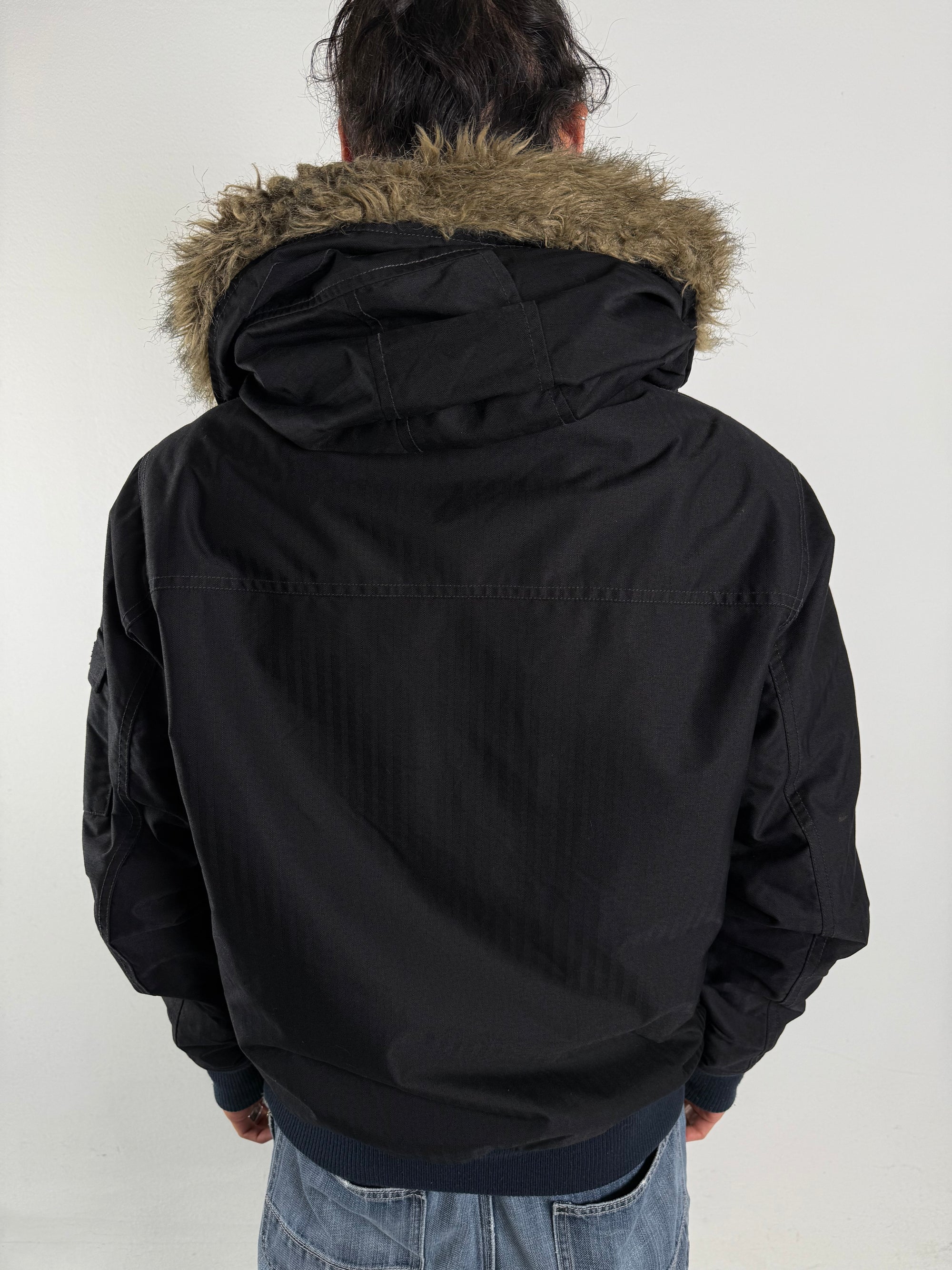 Vintage Woolrich Black Winter Jacket with Fur Hood M/L