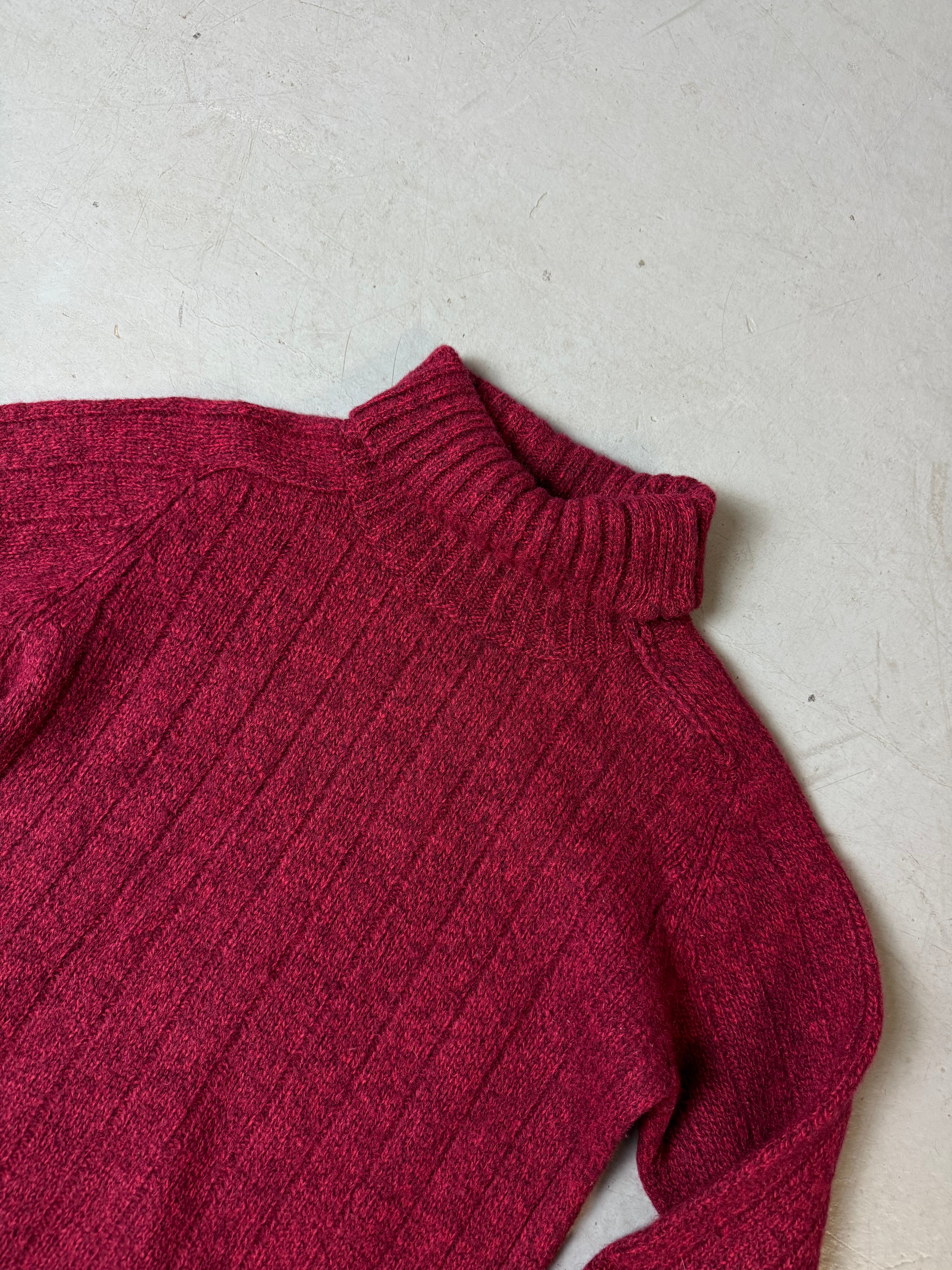 Detailbild von Vintage Diesel Red Knitted Turtleneck Sweater von vorne