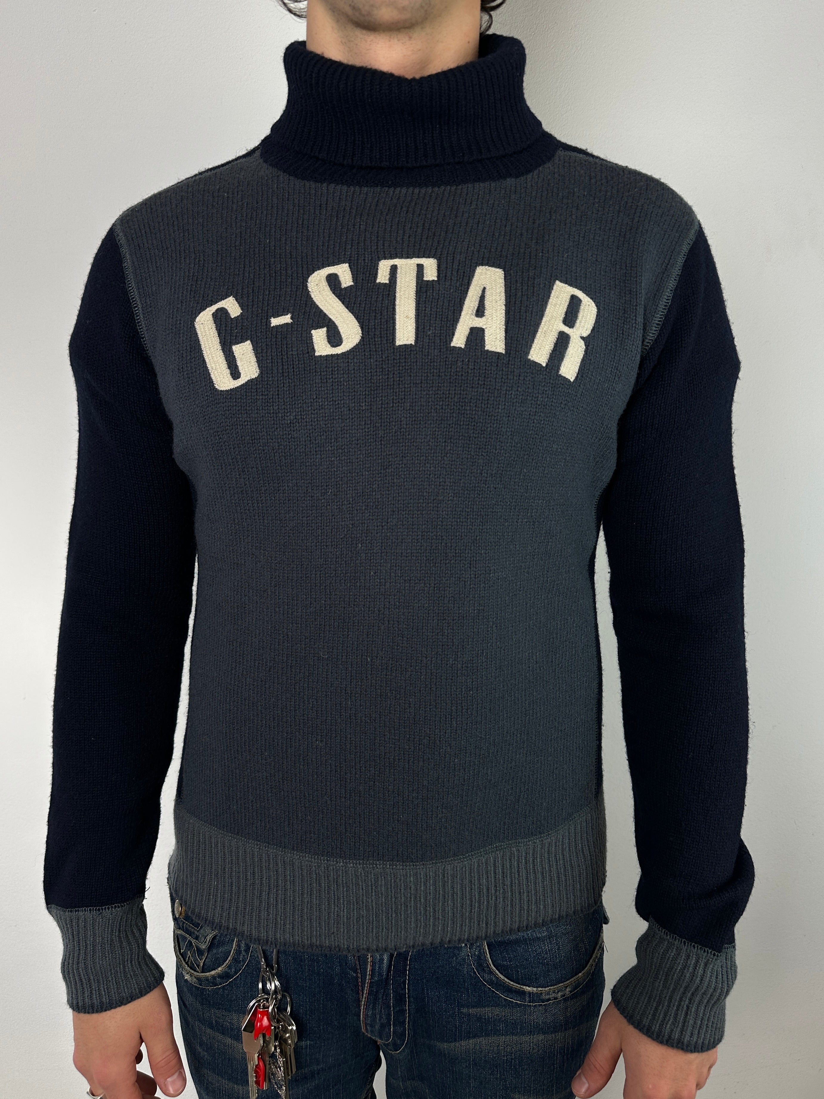 Vintage G-Star Turtleneck Sweater for boys. Y2K Second Hand 2000s Fashion 