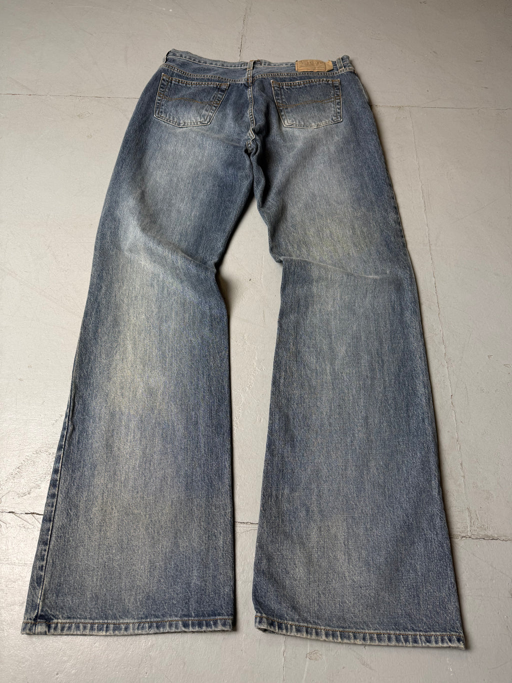 Vintage Southern Super Tall Baggy Jeans. Y2K Second Hand 2000s Fashion 