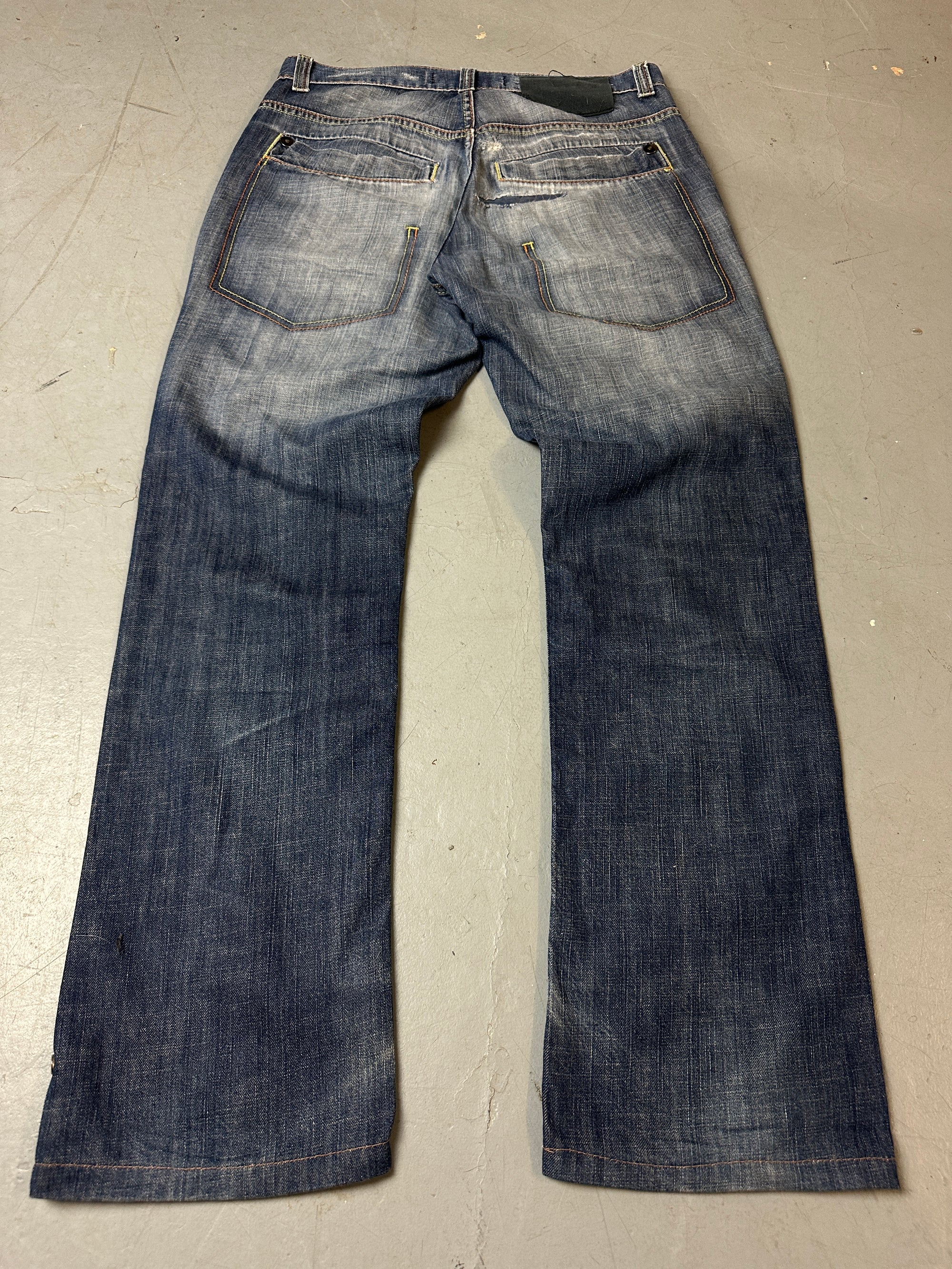 Produktbild von Vintage Blue Pocket Denim von hinten