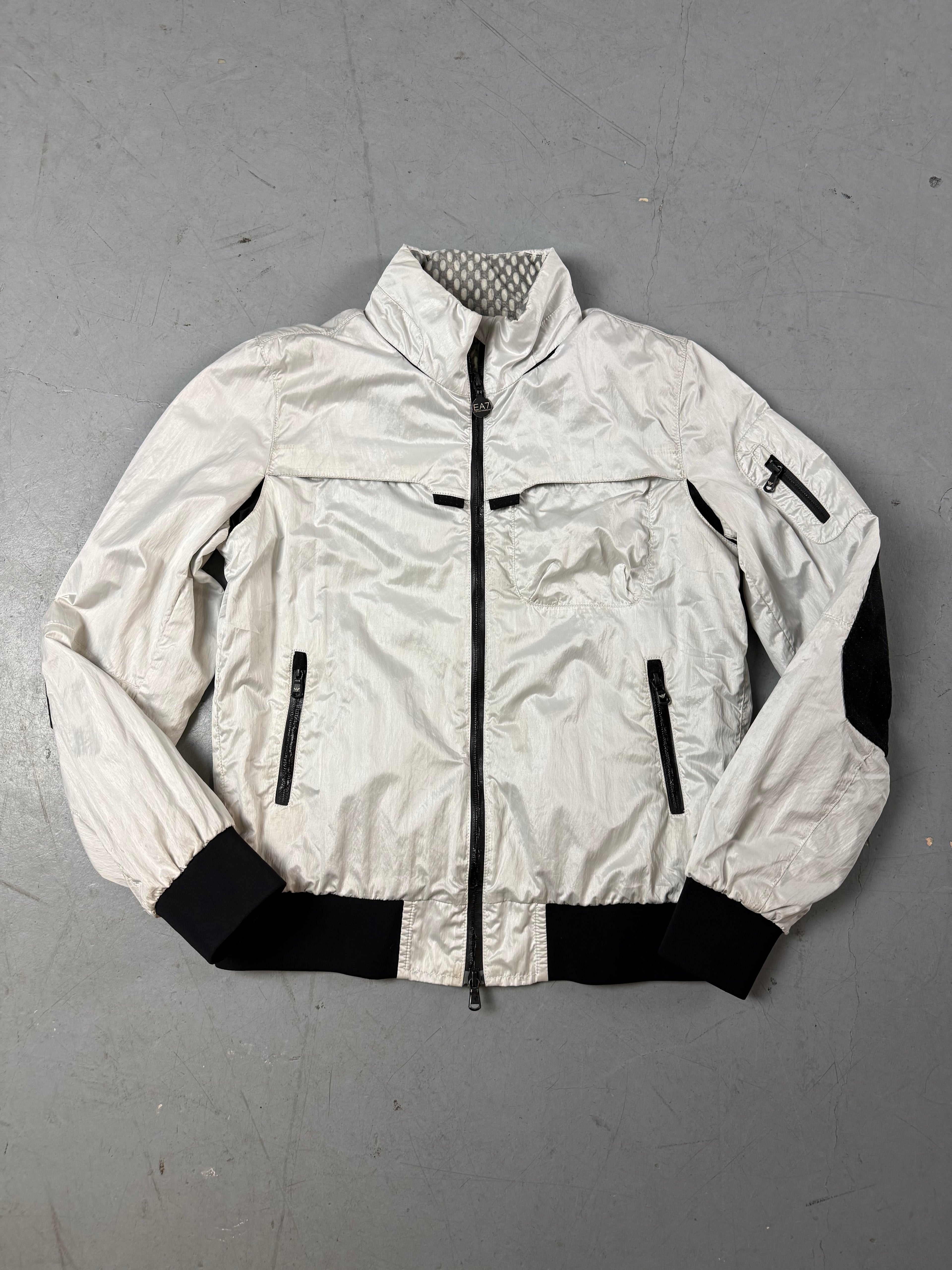 Produktbild von Vintage Emporio Armani Silver Rain Jacket XS/S von vorne