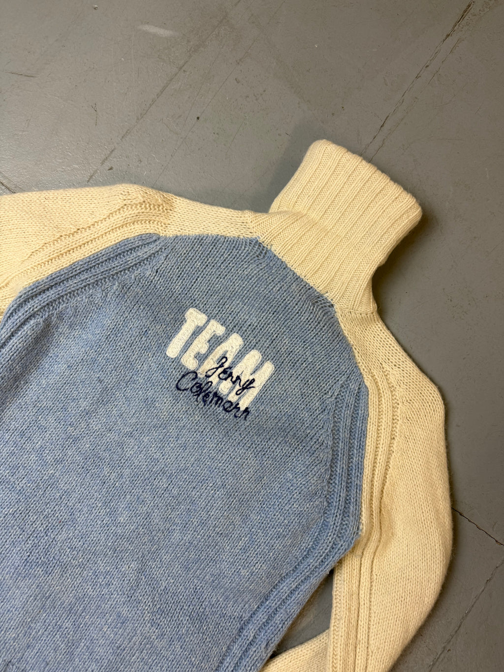 Vintage Guru Blue and Cream Knit Zip Up M