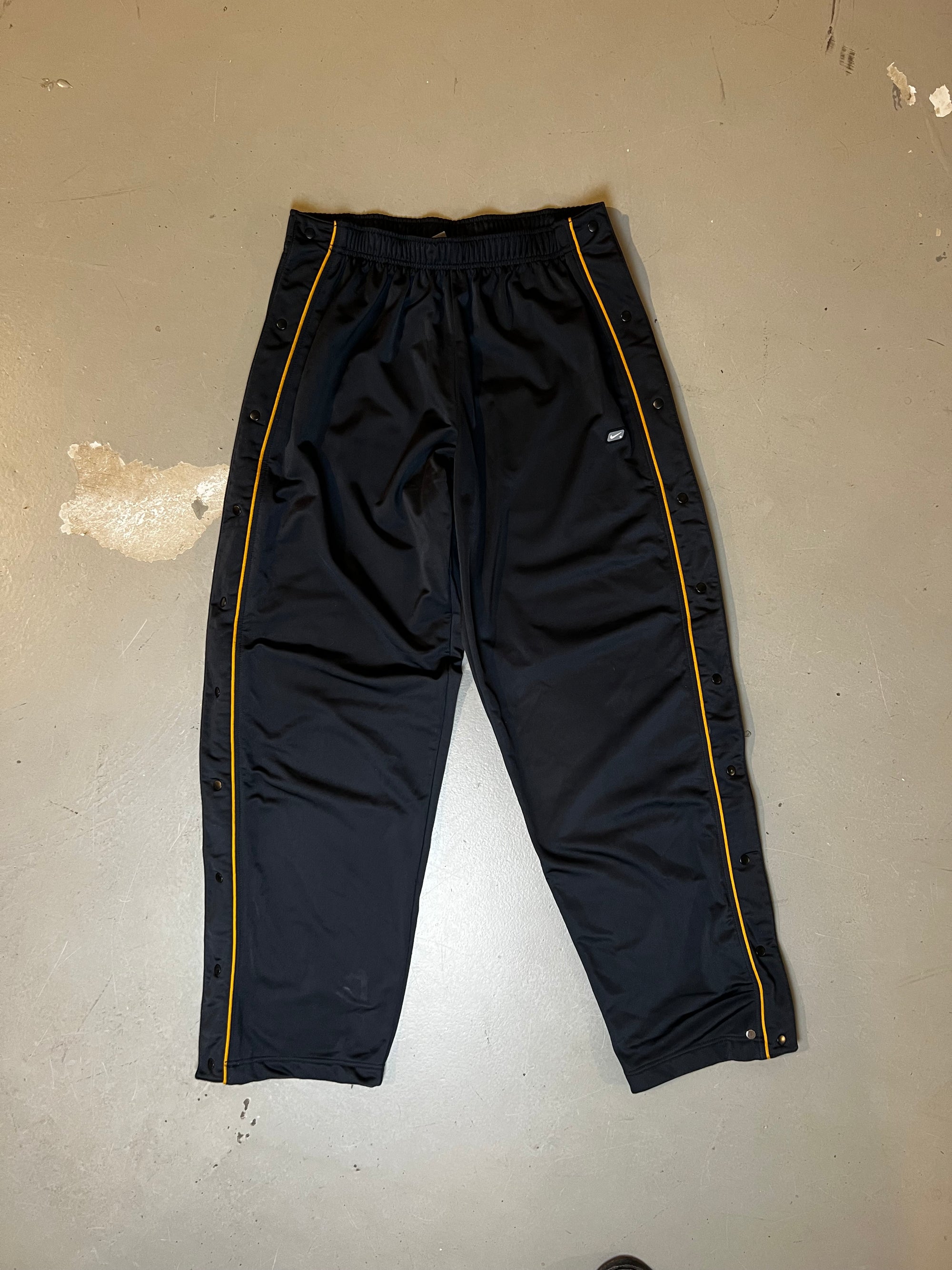 Vintage Black Nike Track Pants L/XL