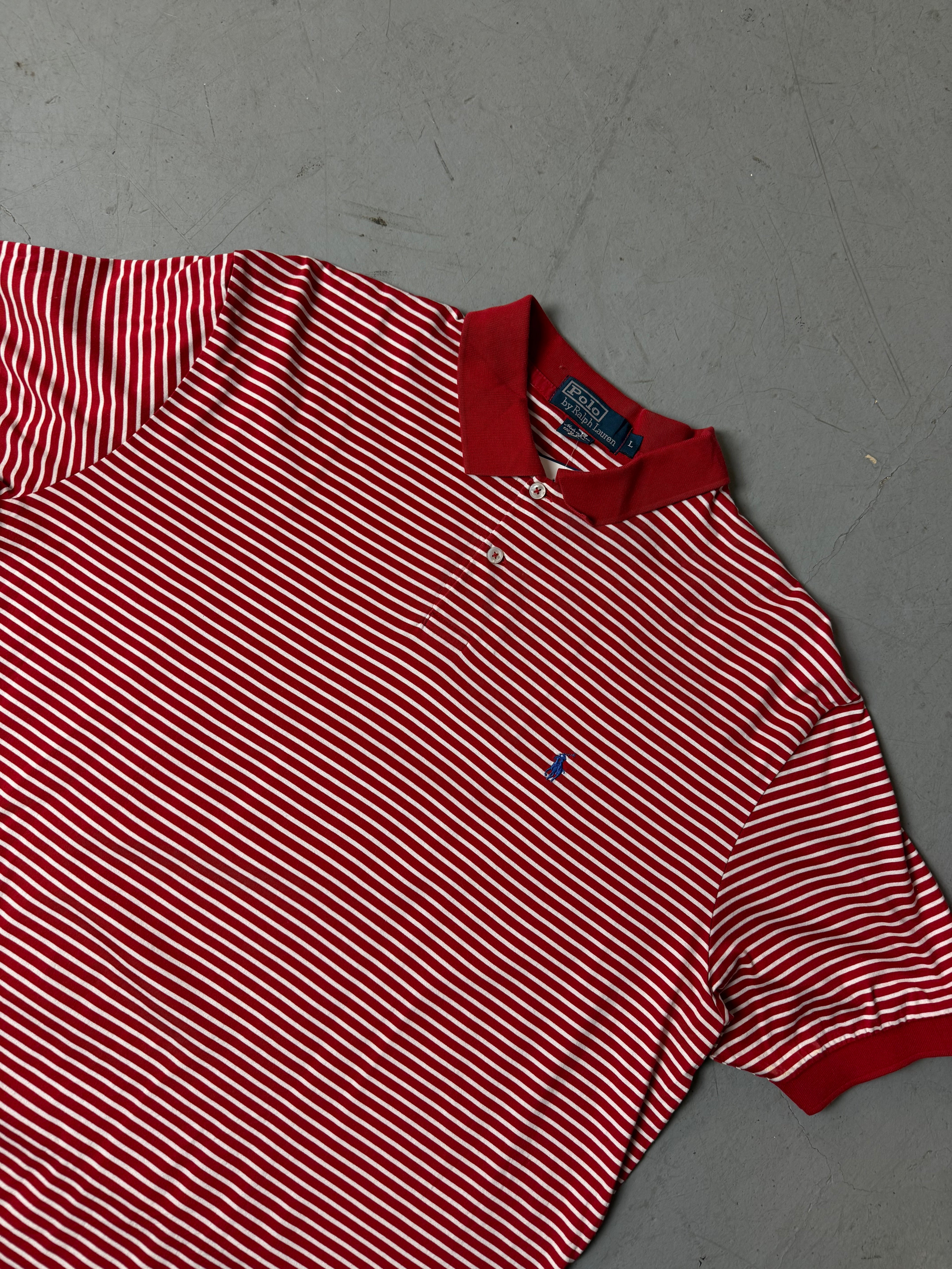 Detailbild von Vintage Ralph Lauren Red and White  Striped Polo von Kragen