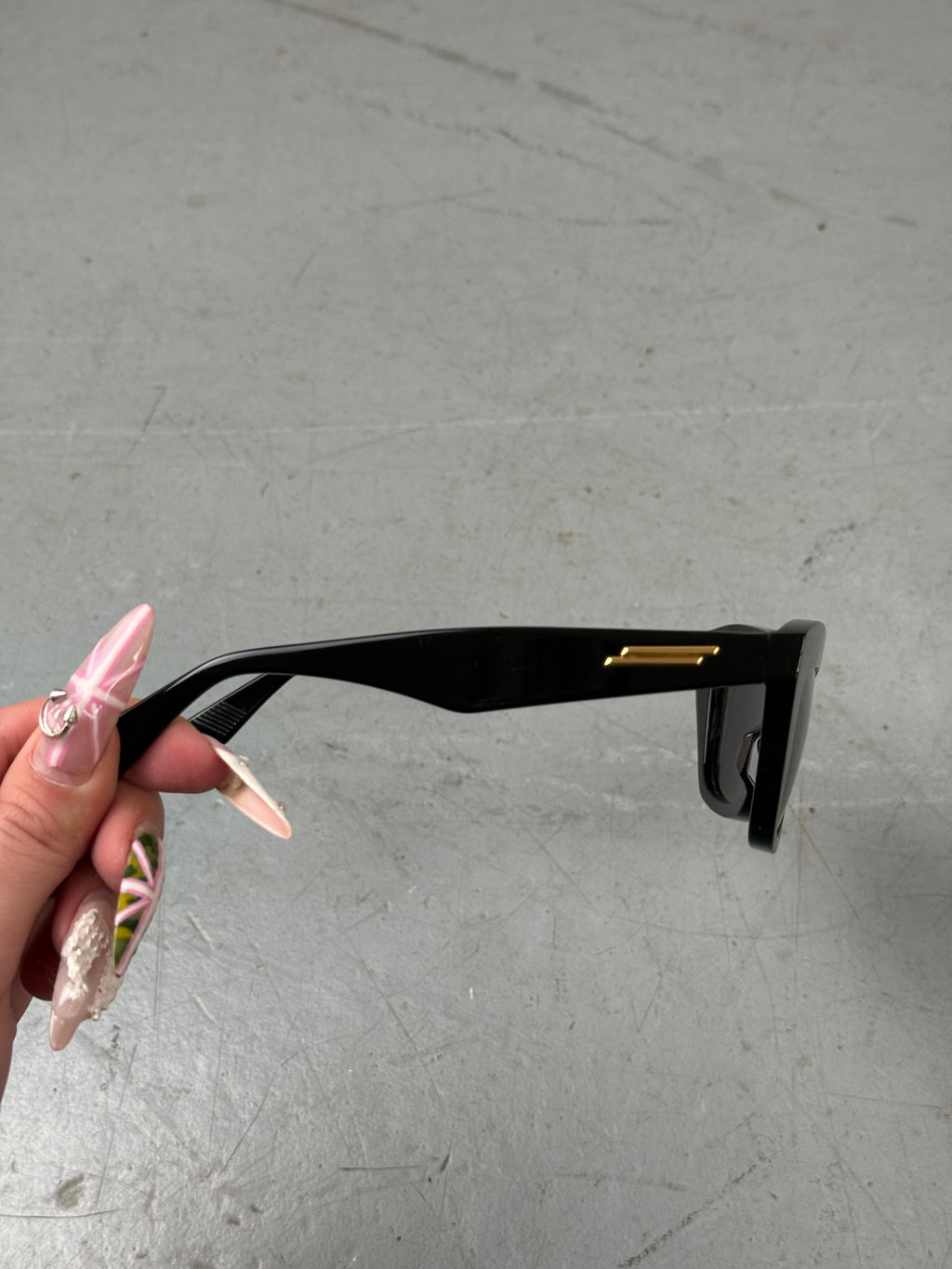 Bottega Veneta Black Sunglasses Unisex. Y2K Second Hand 2000s Fashion