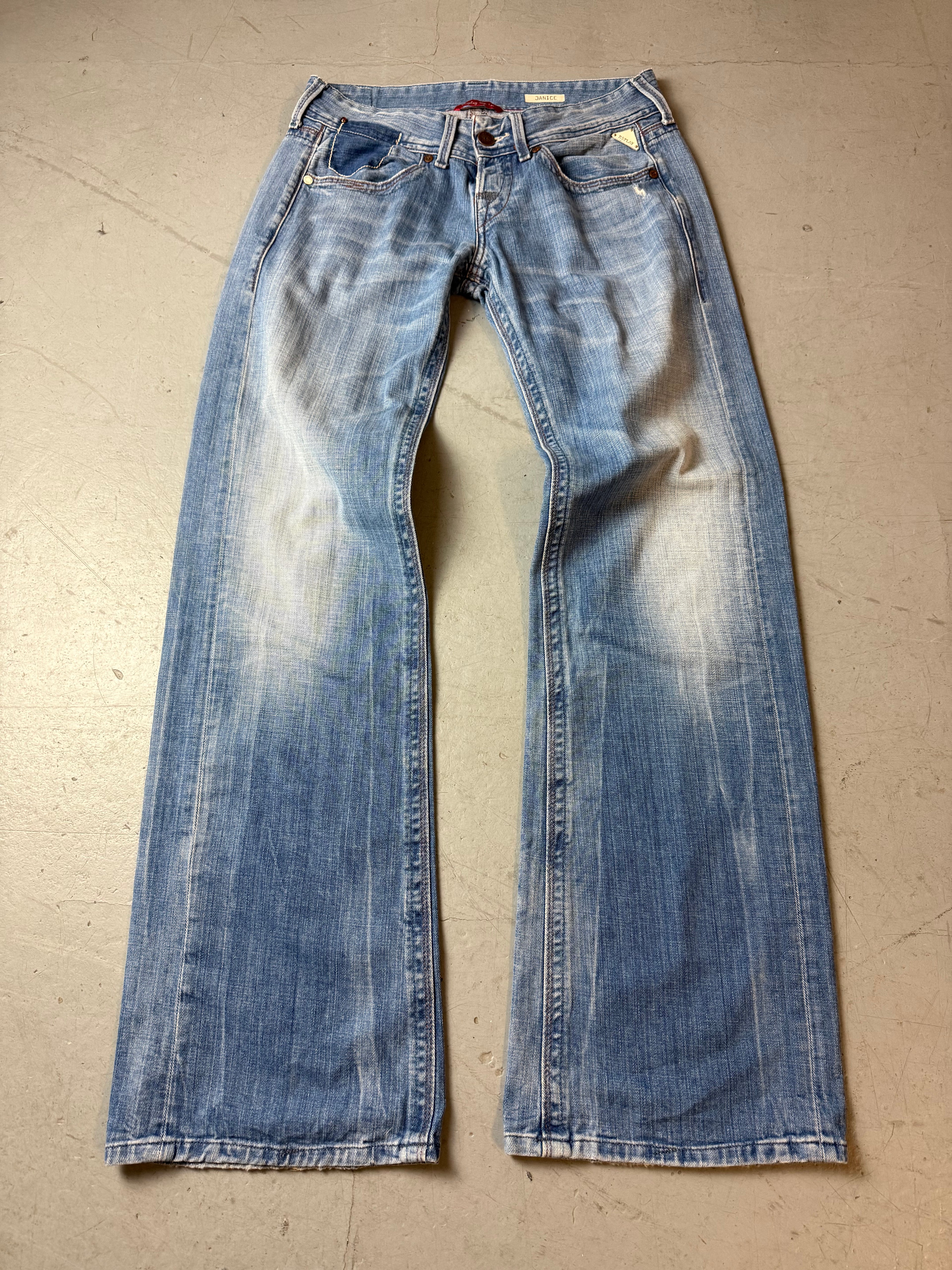 Vintage Replay Janice Low Waist Bootcut Jeans. Y2K Second Hand 2000s Fashion