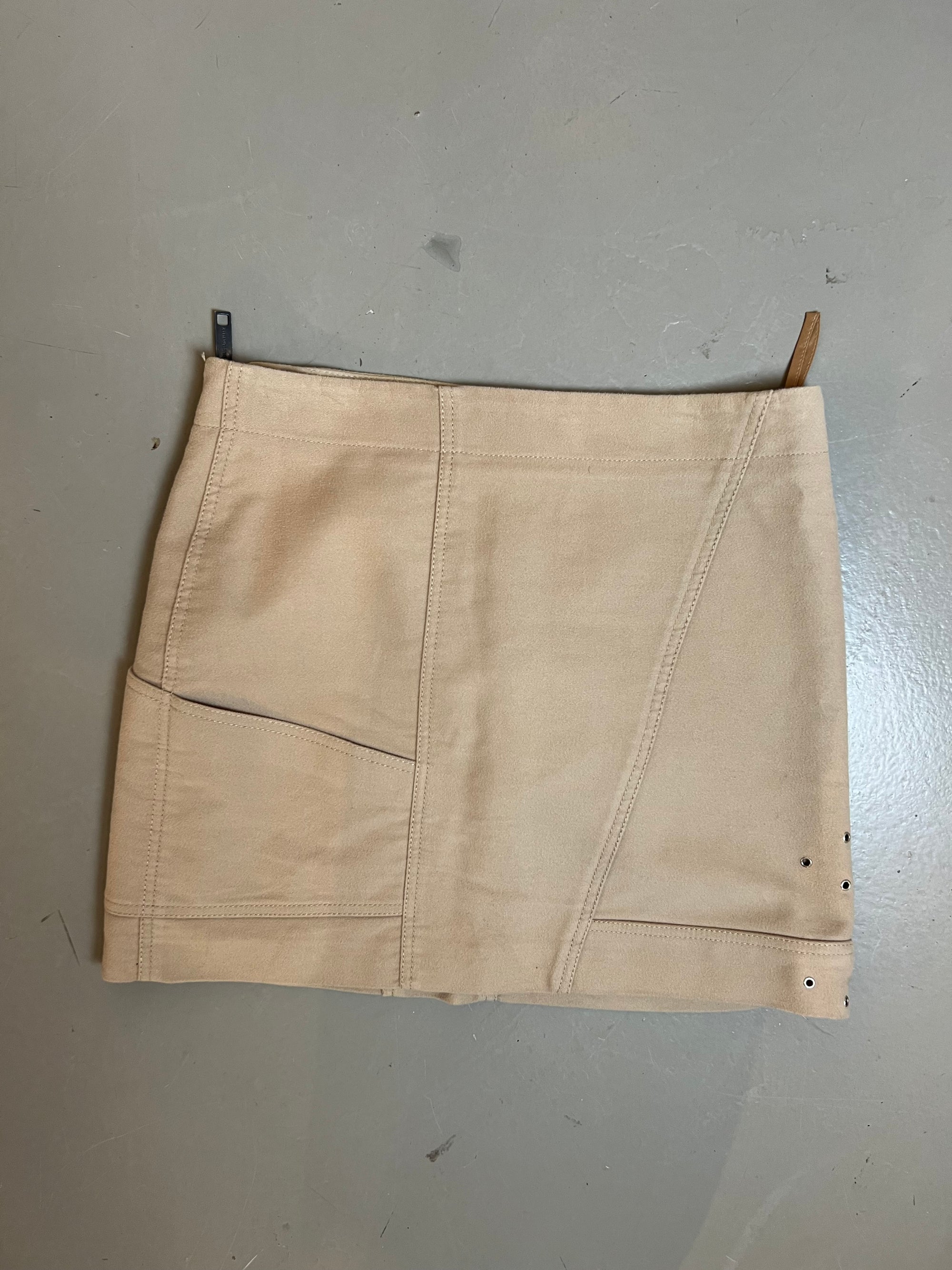 Vintage Beige Burberry Skirt S/M
