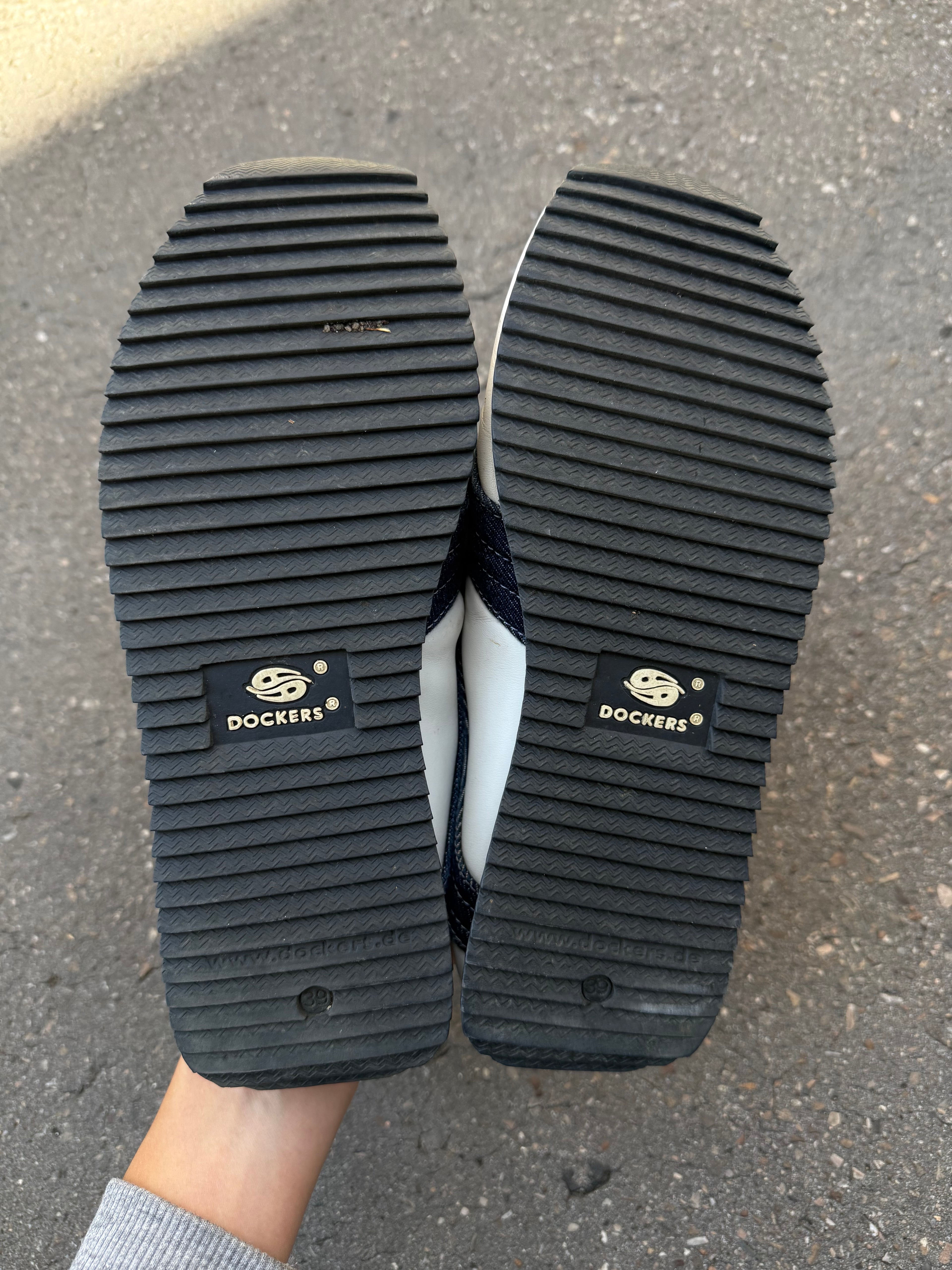 Weiß blaue slide in sneaker von Dockers in Größe 39