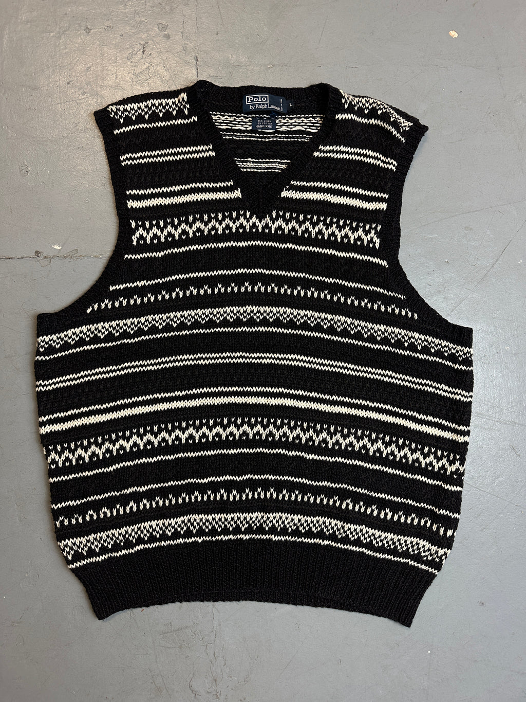 Vintage Polo Ralph Lauren Black and White Sleeveless Knit Sweater für Herren. Y2K Second Hand 2000s Fashion