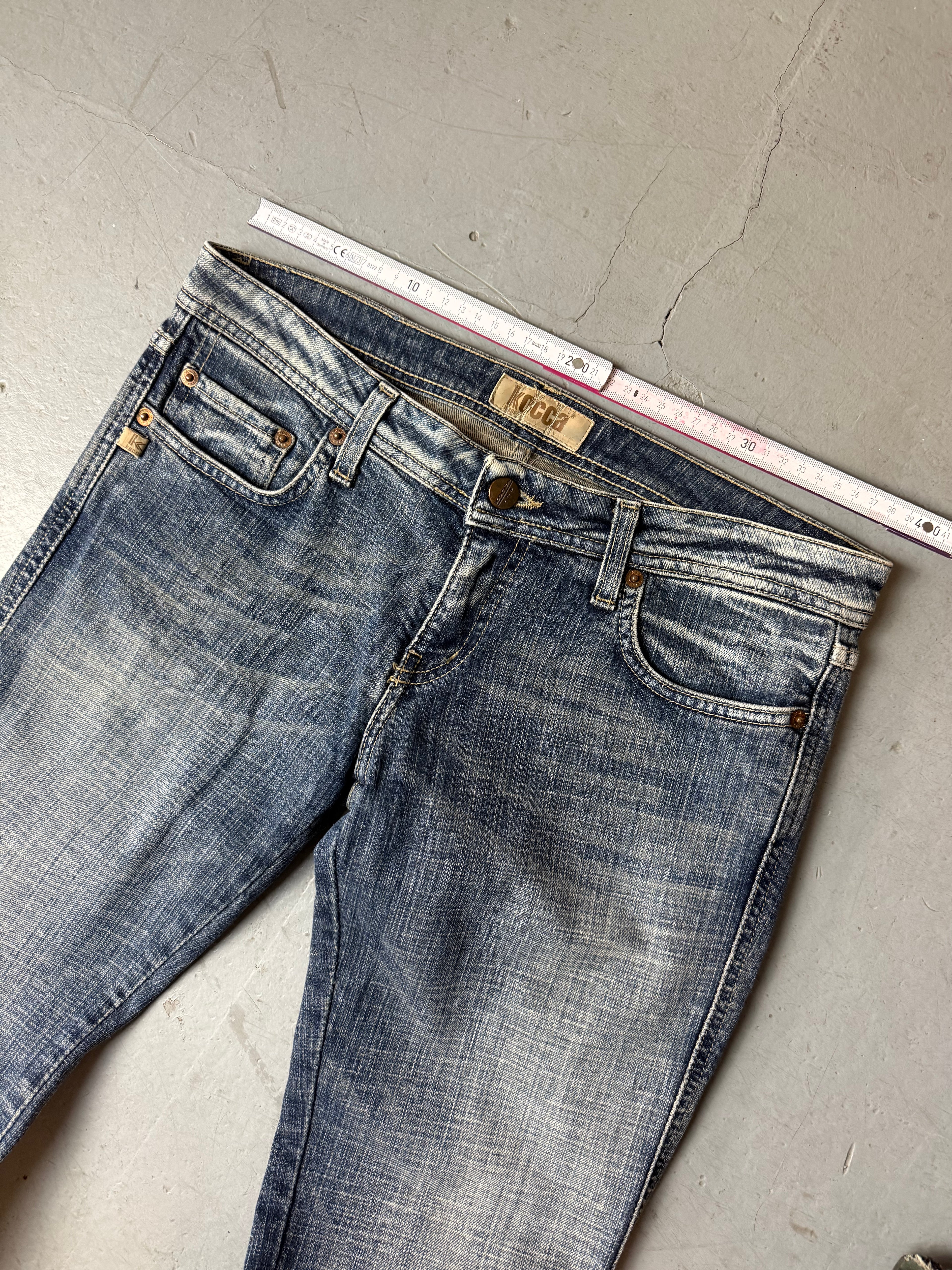 Vintage Kocca Low Waist Bootcut Denim  für Damen. Y2K 2000s Fashion