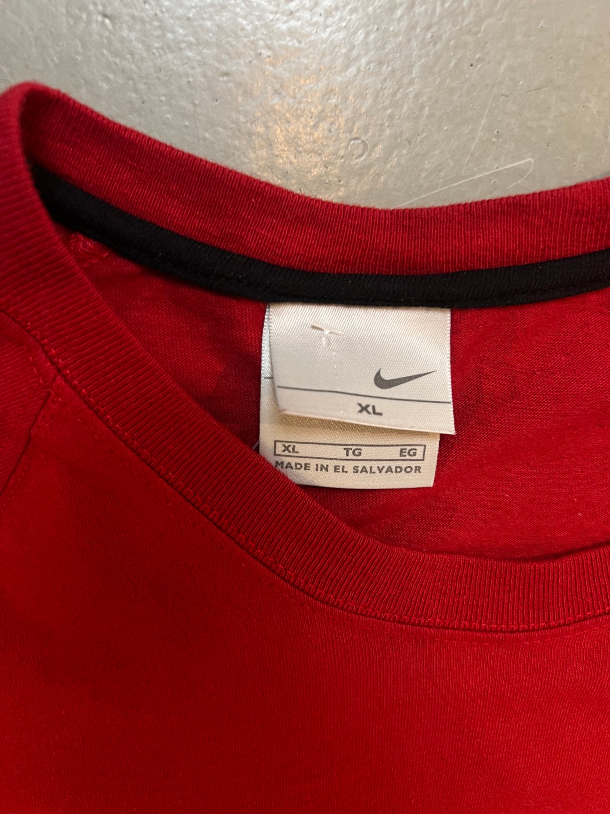 Vintage Red/White Nike Longsleeve L/XL