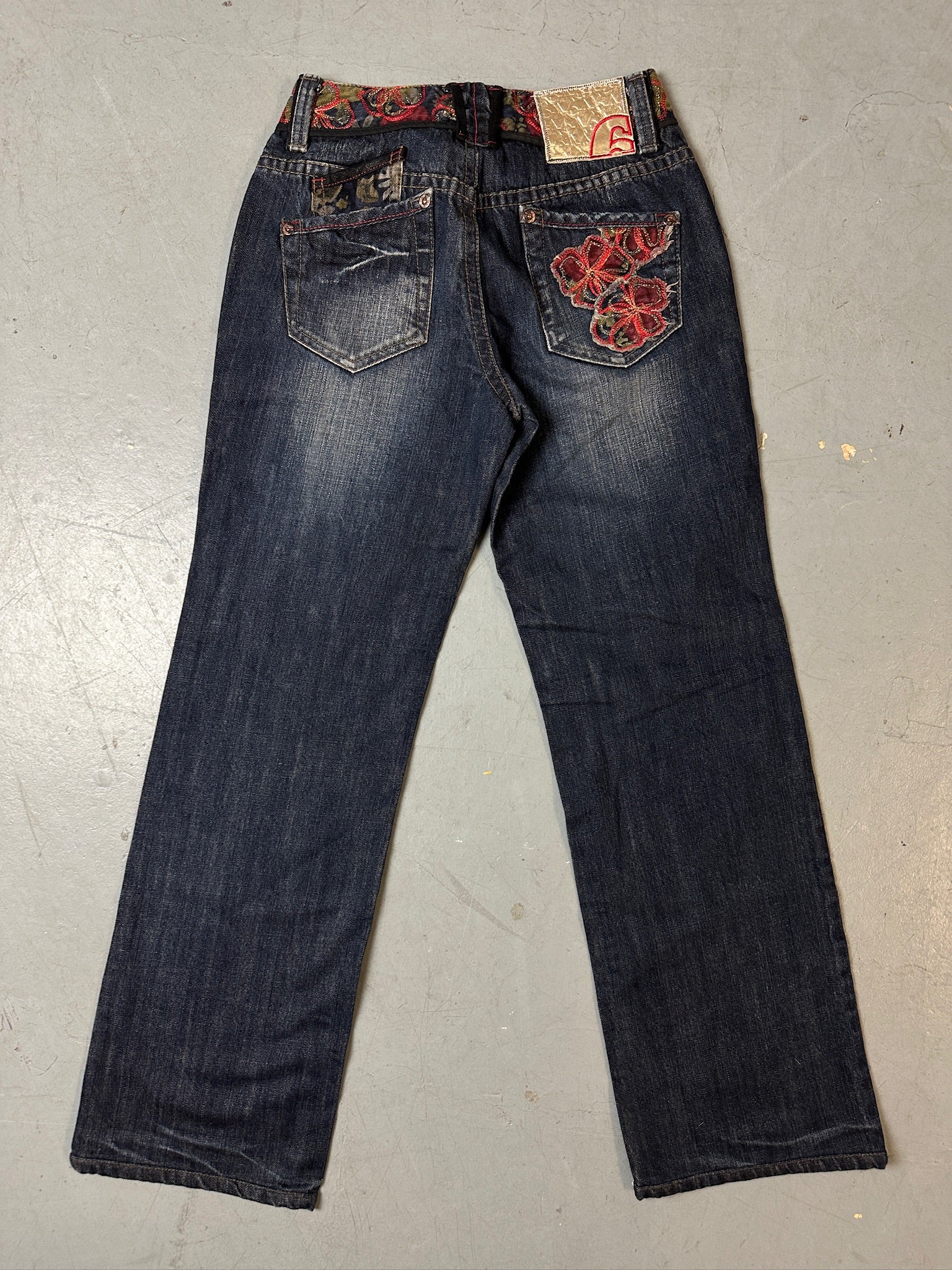 Vintage A6 Stright Leg Jeans with Flower Stitching S
