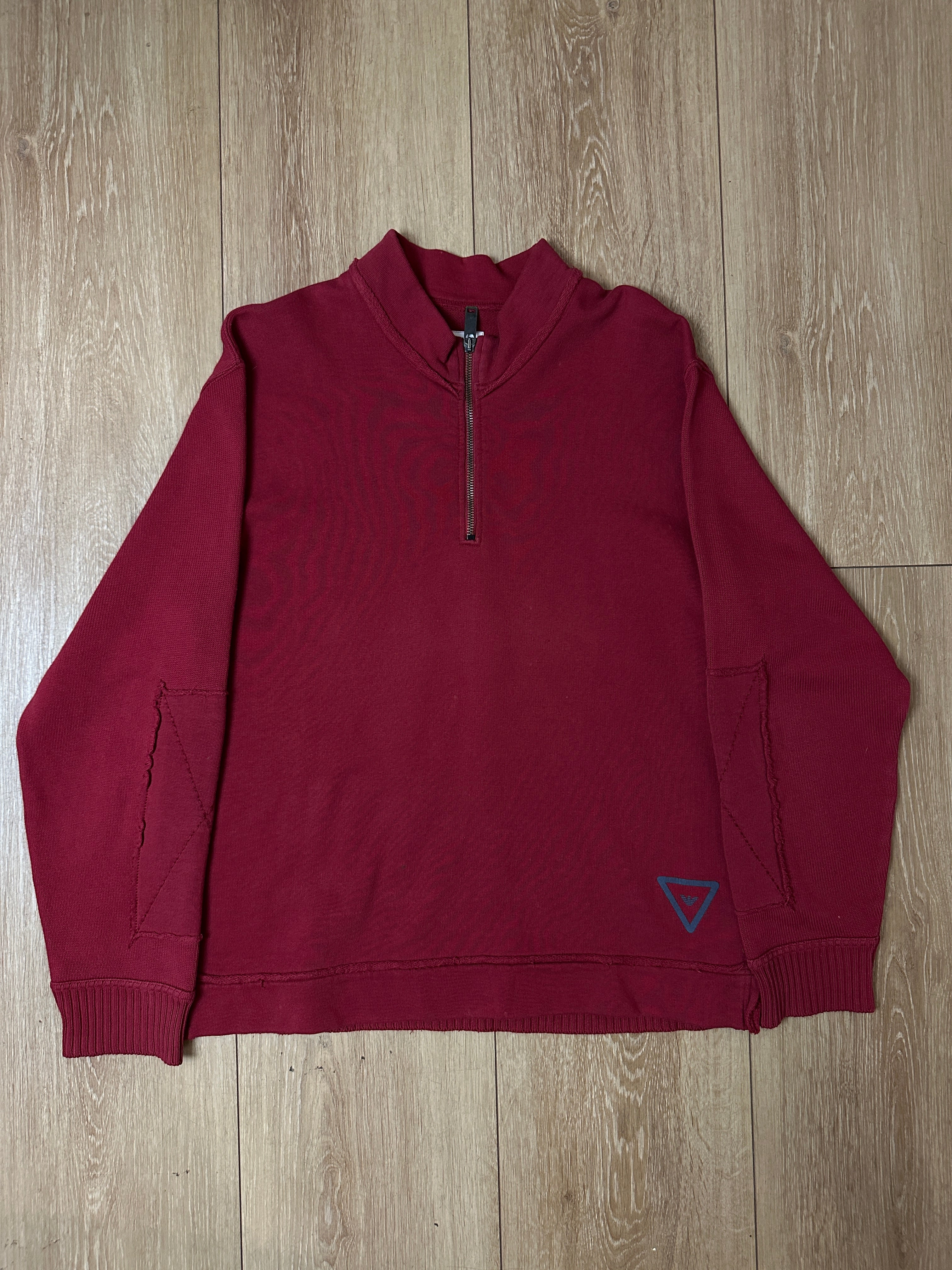Produktbild Vintage Red Armani Quarter Zip Sweater vom vorne 