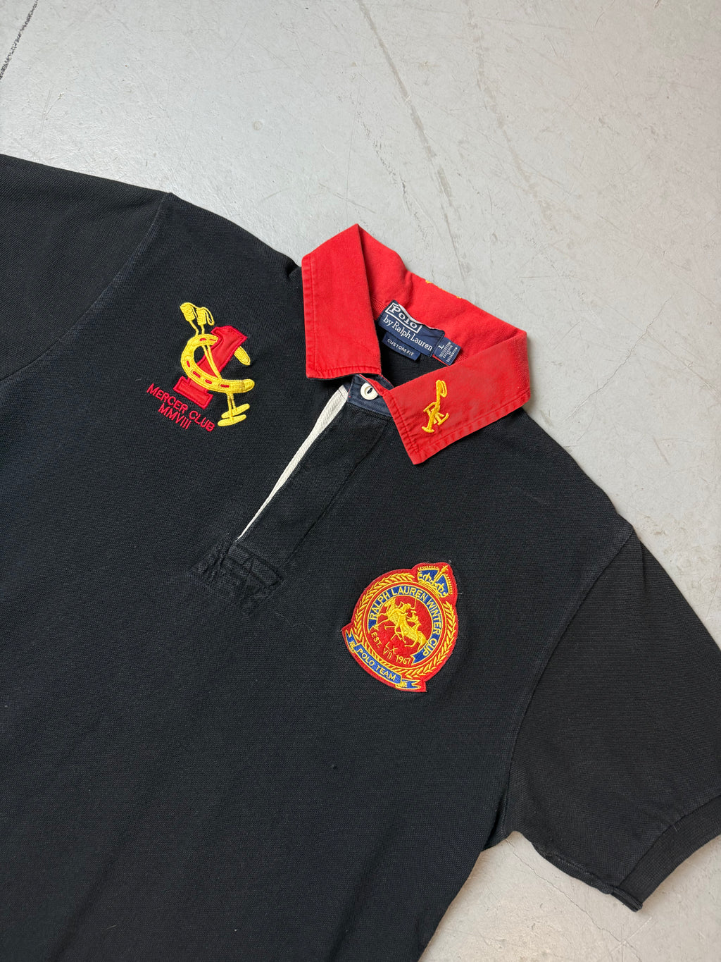 Detailbild von Vintage Polo Ralph Lauren Mercer Club Polo Shirt M/L von vorne 
