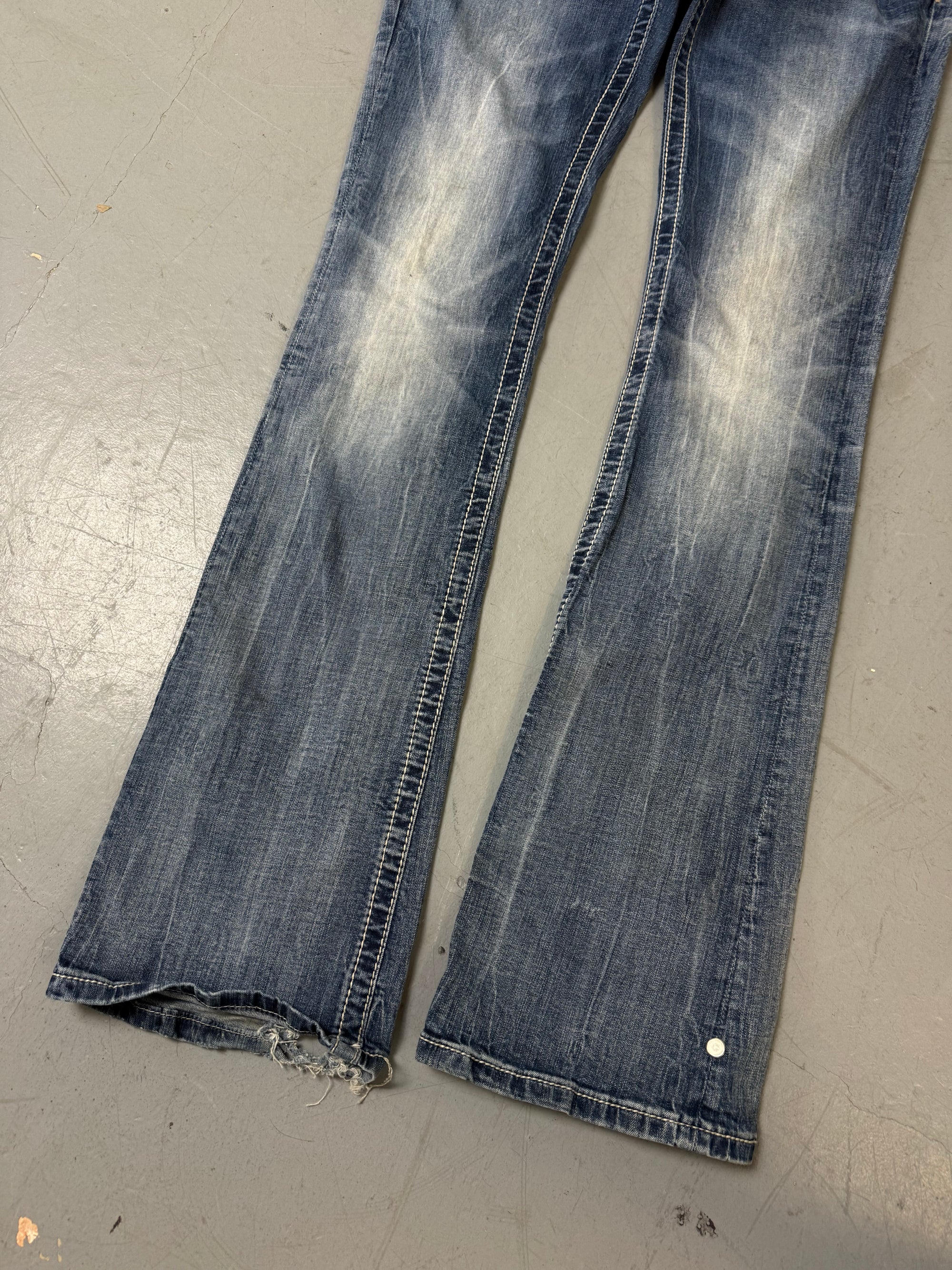 Vintage Miss Me Cross Rhinestone Bootcut Jeans M