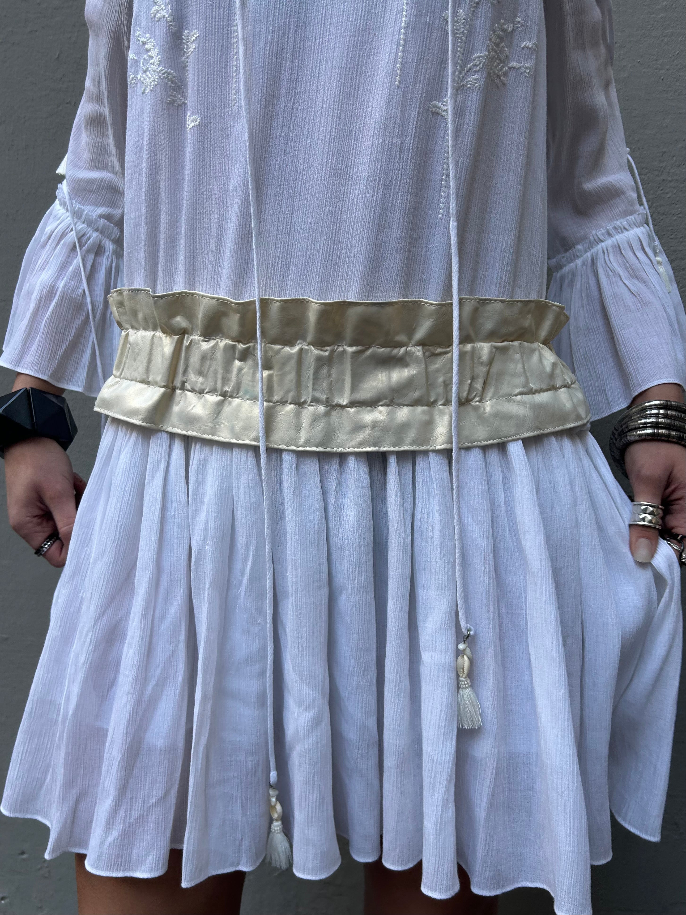 Vintage Cream Ruffle Miss Sixty Shiny Faux Leather Belt