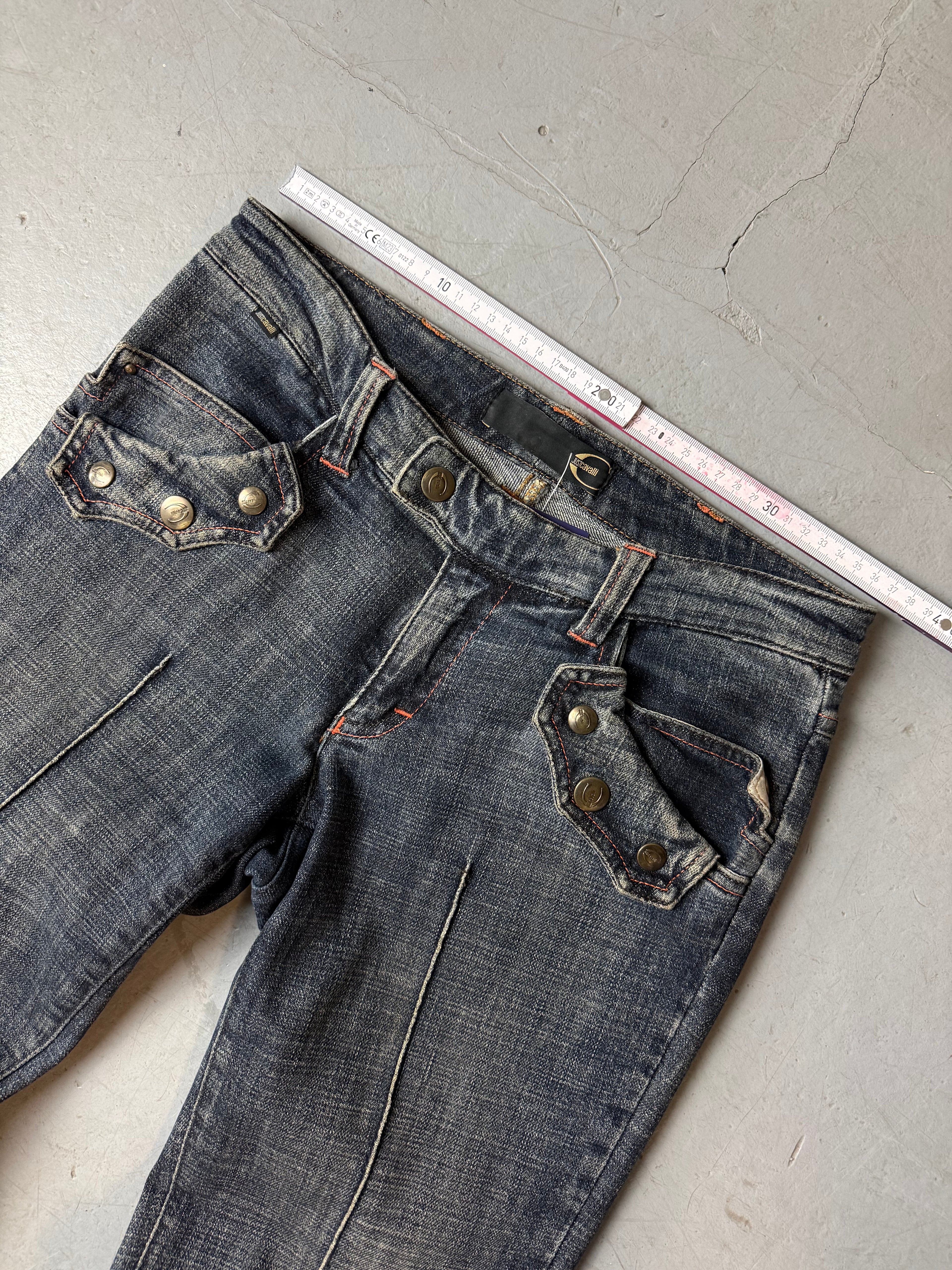 Vintage Just Cavalli Grey Blue Low Waist Bootcut Jeans für Damen. Y2K Second Hand 2000s Fashion