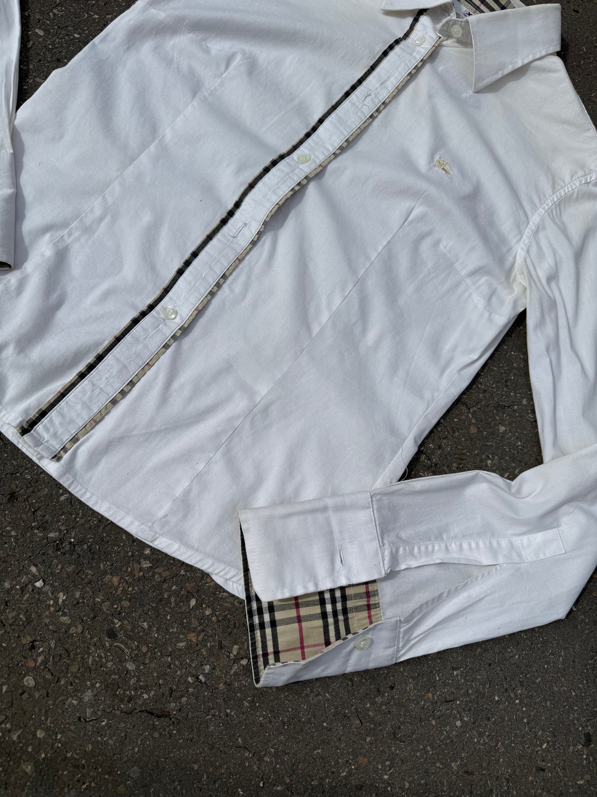 Vintage Burberry White Button Up Shirt M/L