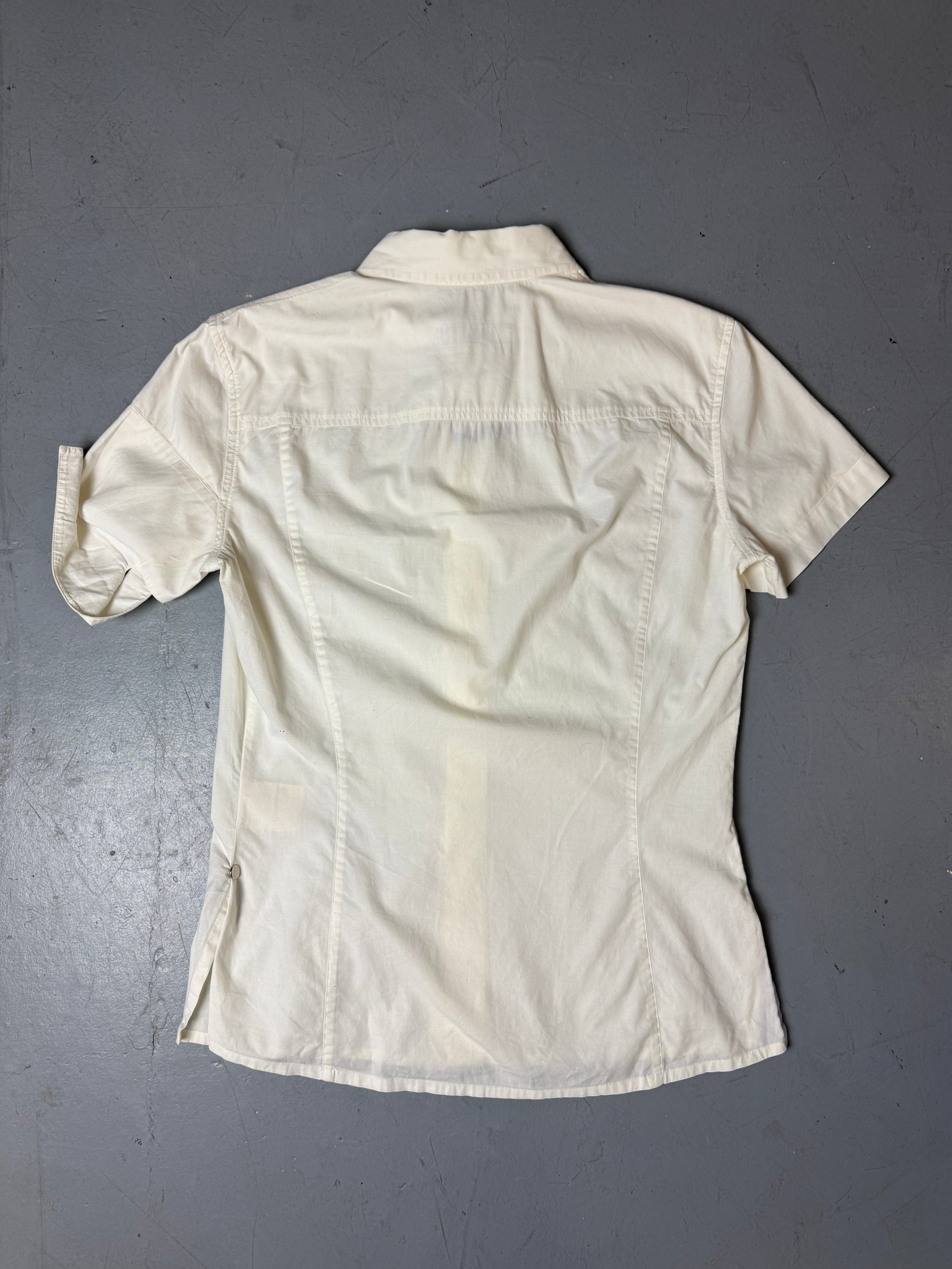 Produktbild von weisem Dirk Bikkembergs Hemd auf grauem Boden