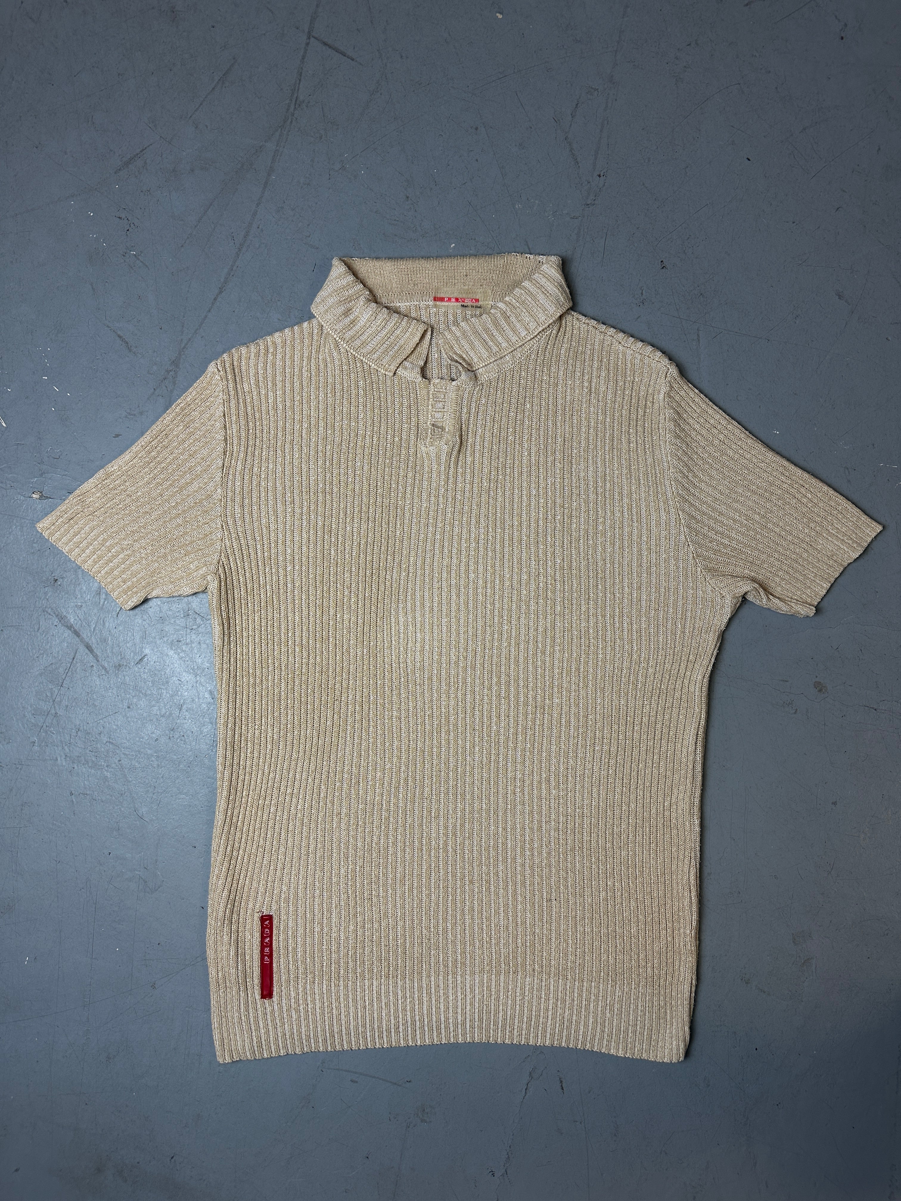 Produktbild von Vintage Beige Prada Knit Tee von vorne