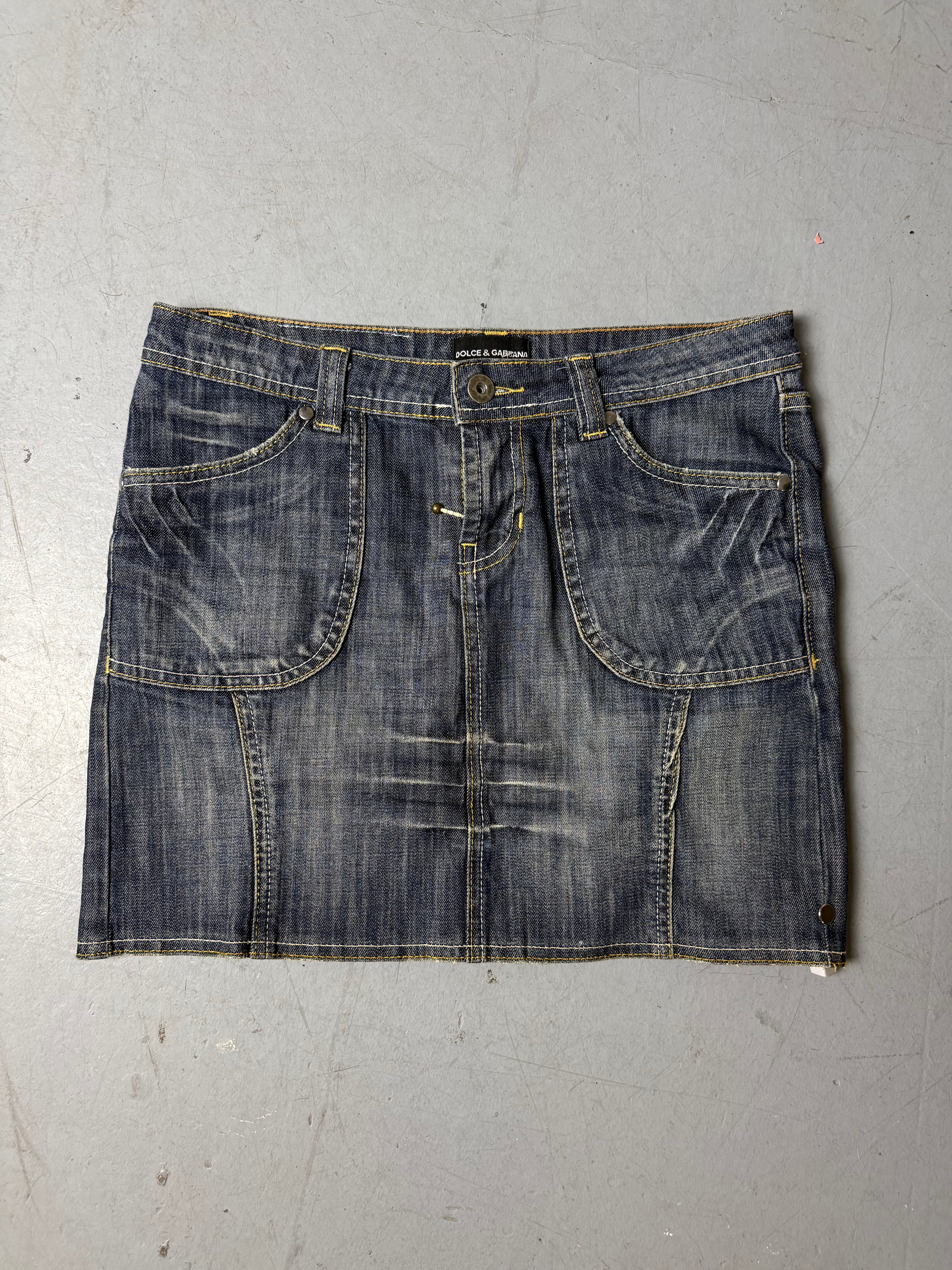 Produktbild von Vintage Dolce&Gabbana Denim Mini Skirt S/M von vorne 
