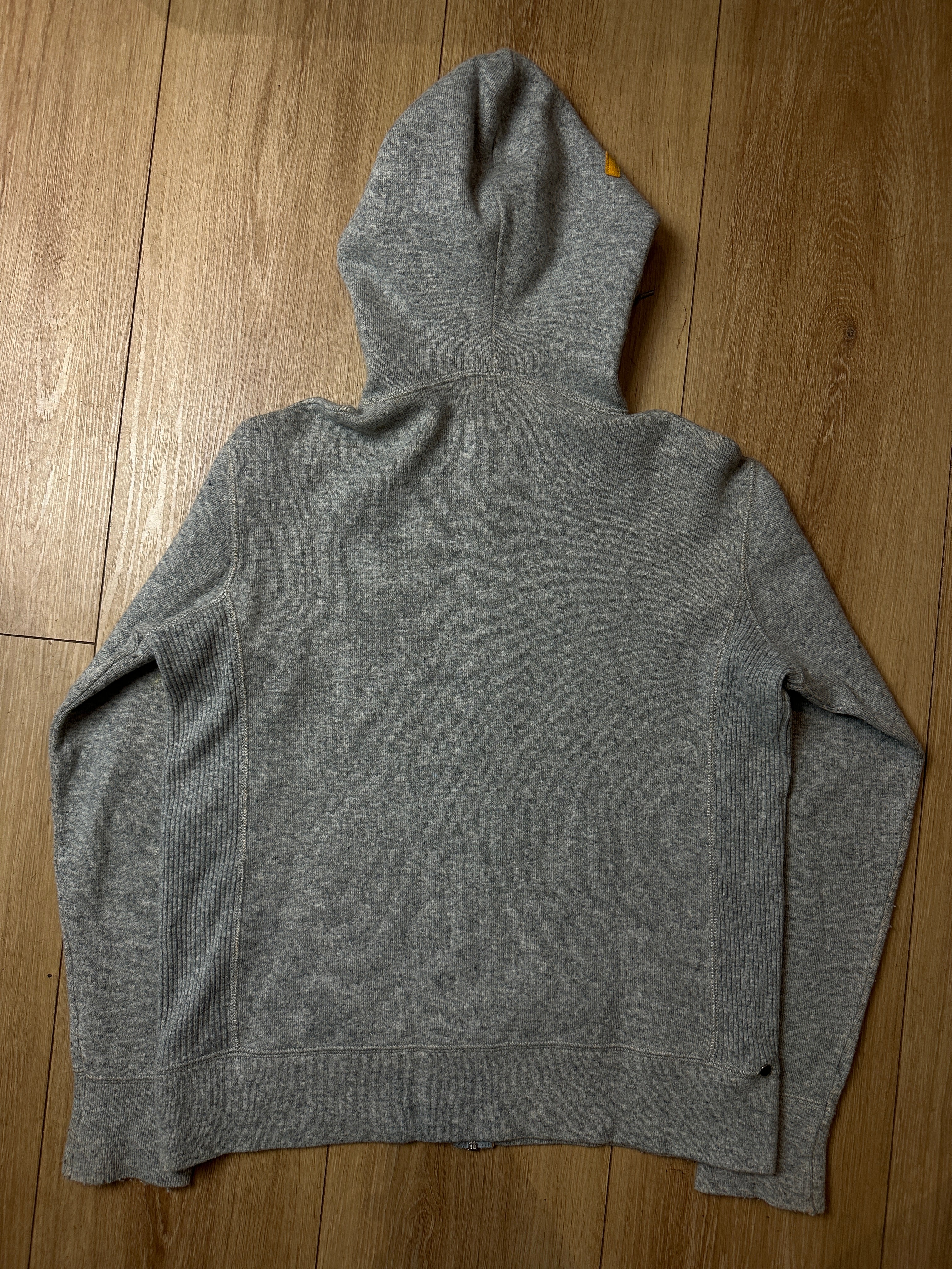 Produktbild von einem Vintage Converse Zip Up Sweater von hinten