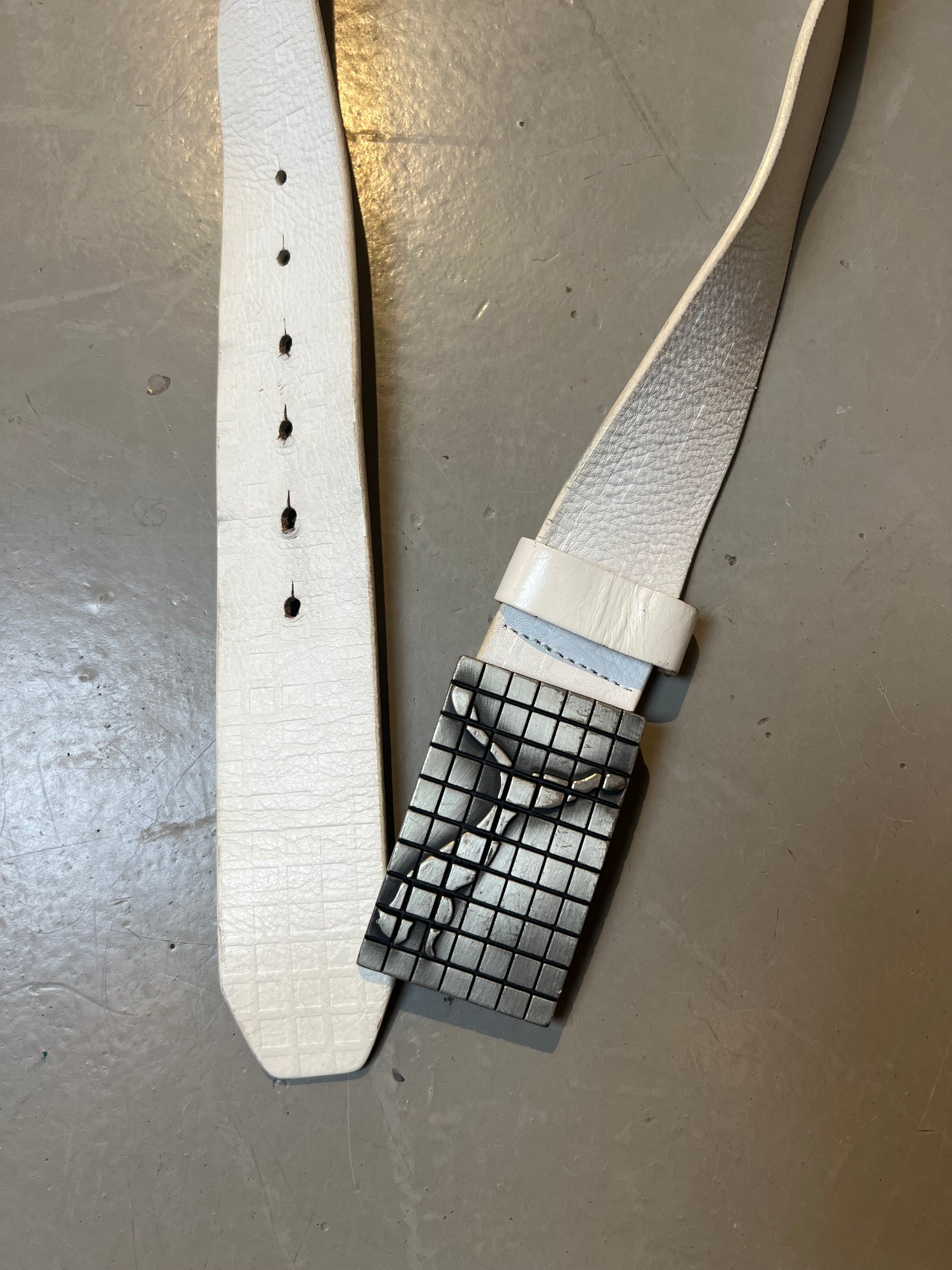 Vintage Puma Big Buckle White Leather Belt