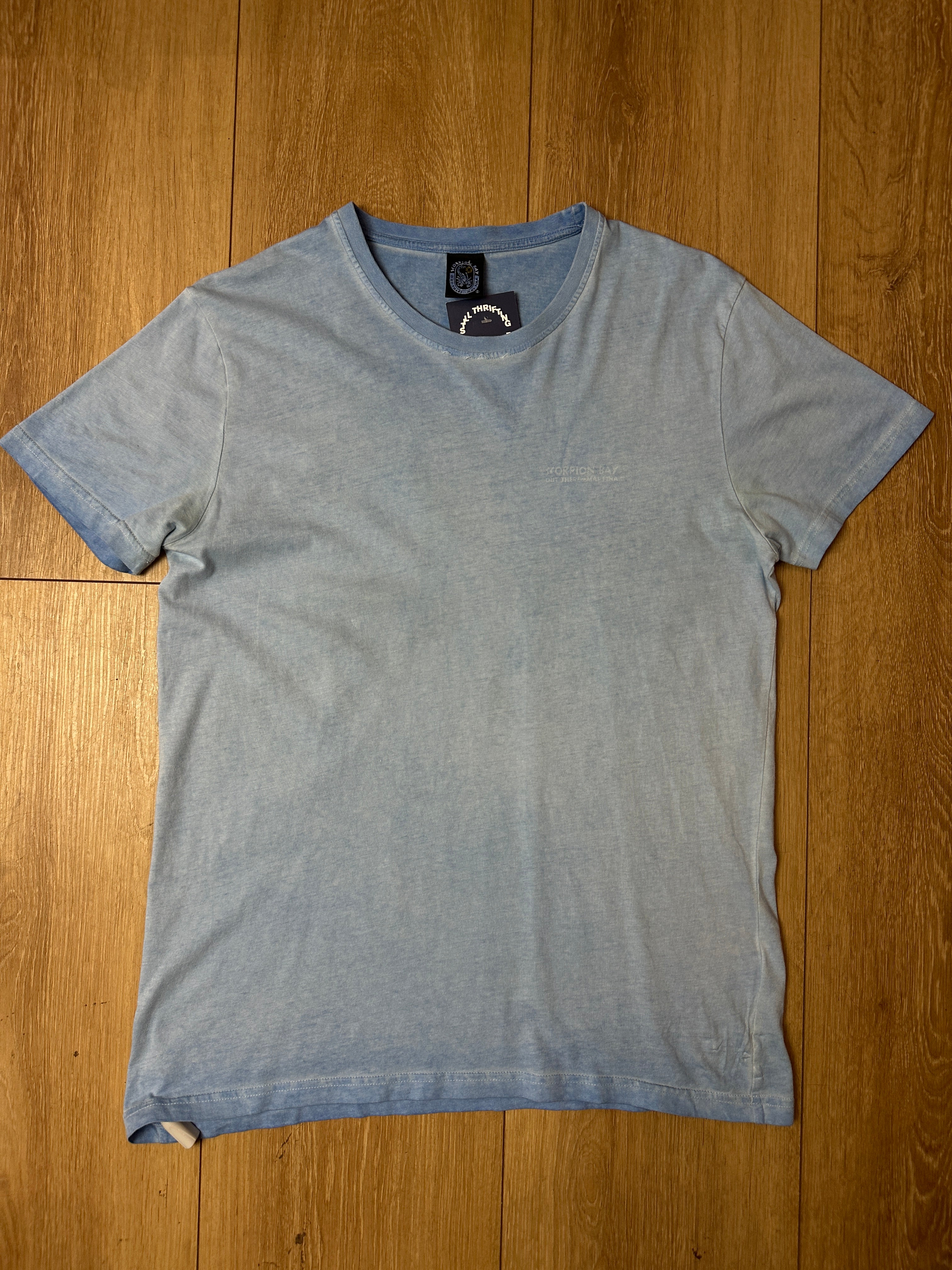 Produktbild von einem Vintage Scorpion Bay Blue Printed T-Shirt von vorne