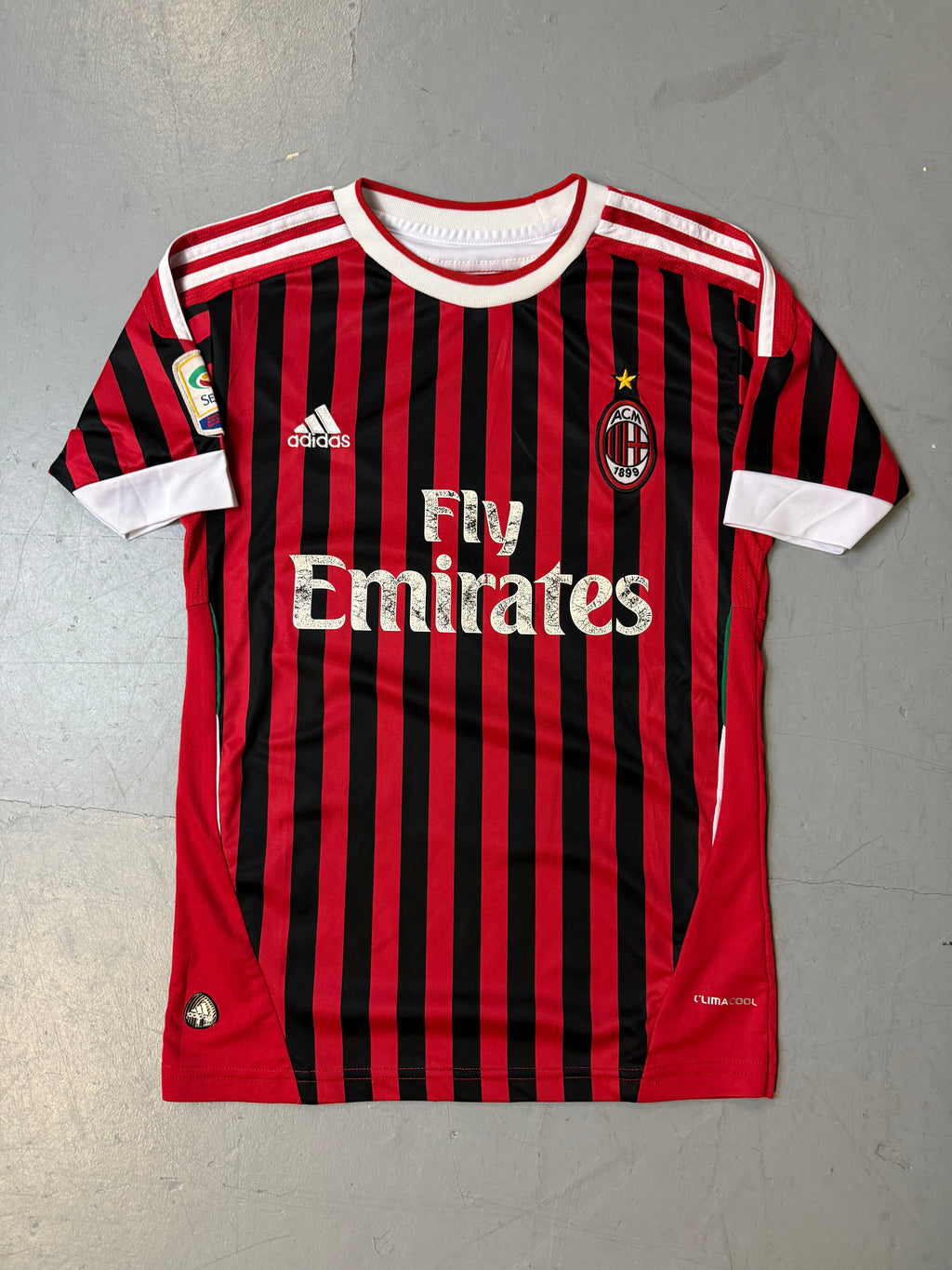 Vintage Adidas AC Milan 11/12 Home Jersey M