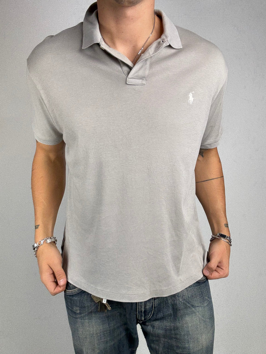 Tragebild von Vintage Polo Ralph Lauren Light Grey Shirt von vorne
