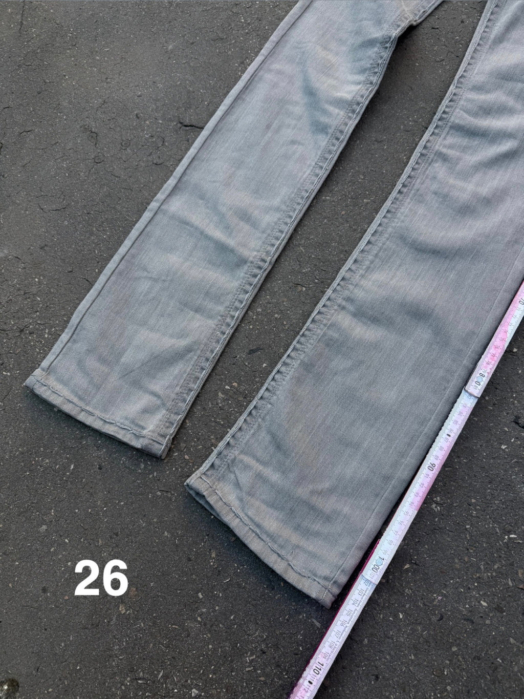 Y2K Laguna Beach „Dana Point“ Grey Low Waist Denim für Damen. Y2K 2000s Fashion