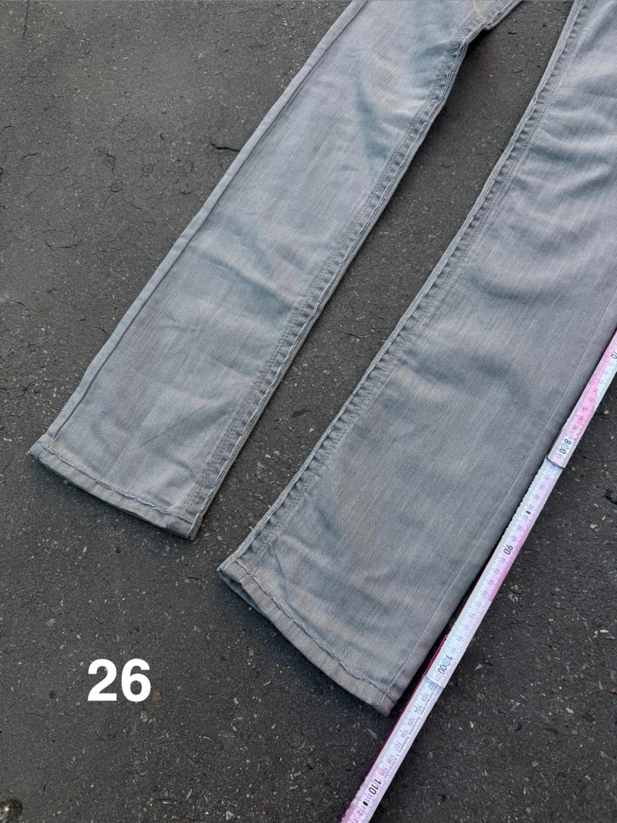 Y2K Laguna Beach „Dana Point“ Grey Low Waist Denim für Damen. Y2K 2000s Fashion