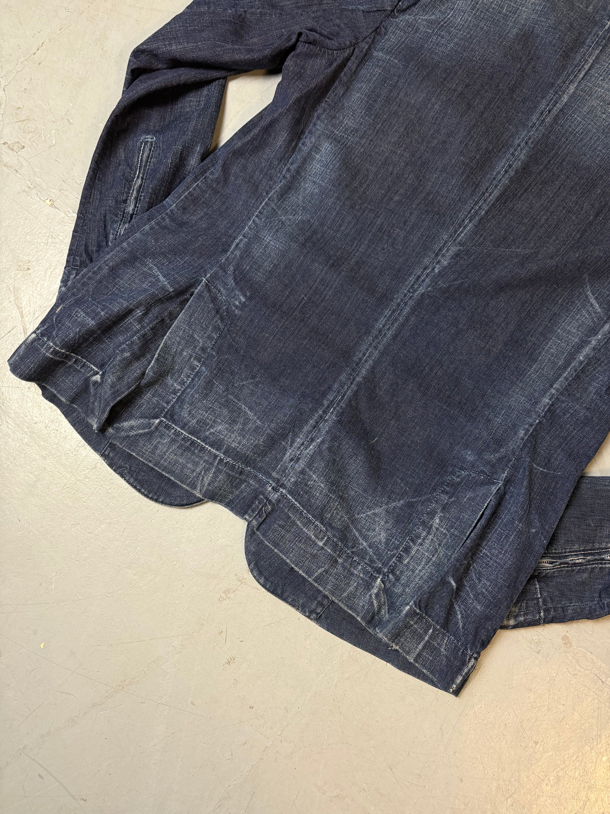 Detailbild von Vintage Diesel Dark Denim Coat von Hinten