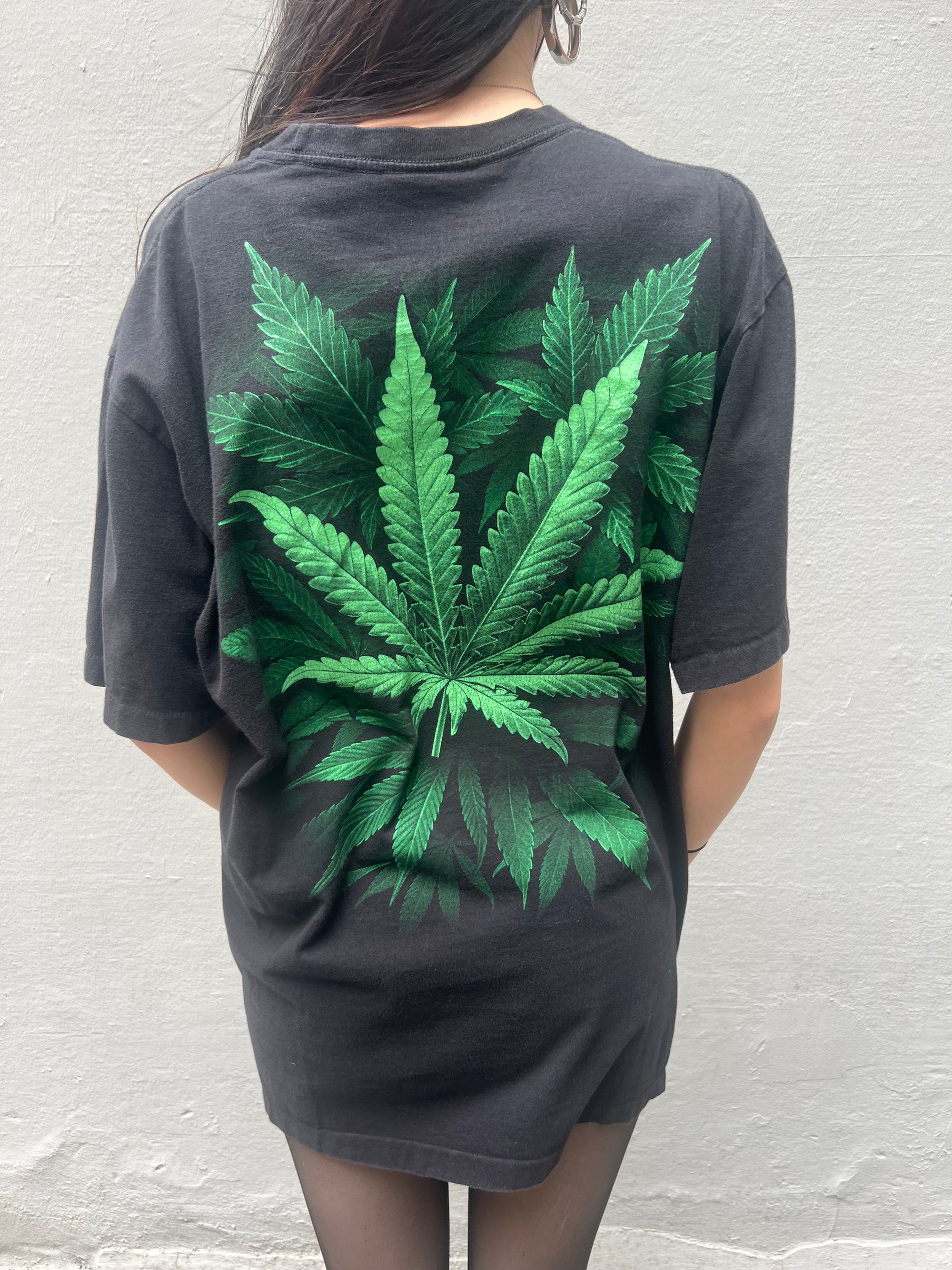 Vintage Black Weed Tee L/XL