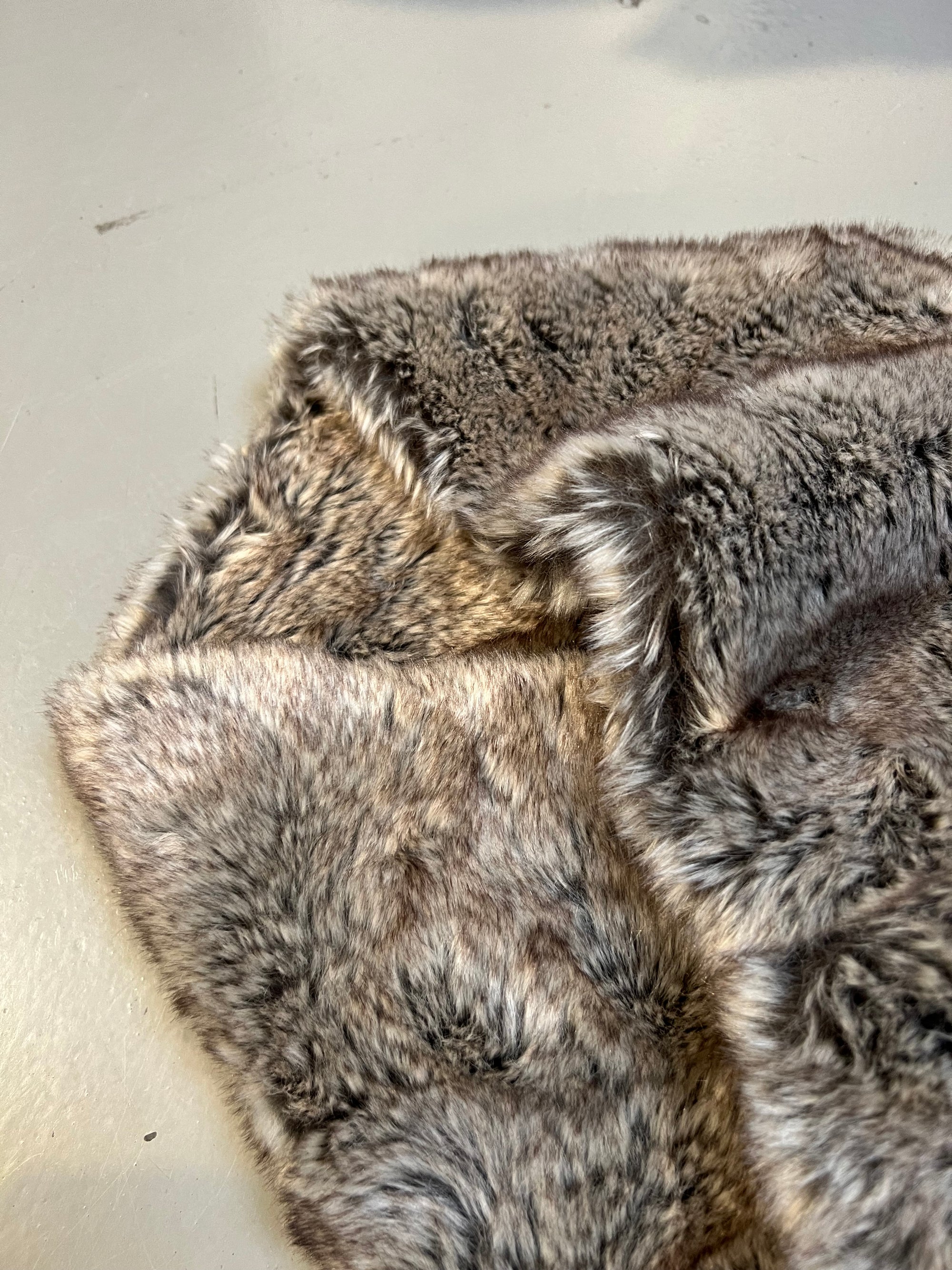 Produkt Bild des Vintage Fur Loop Scarf Detail Fell