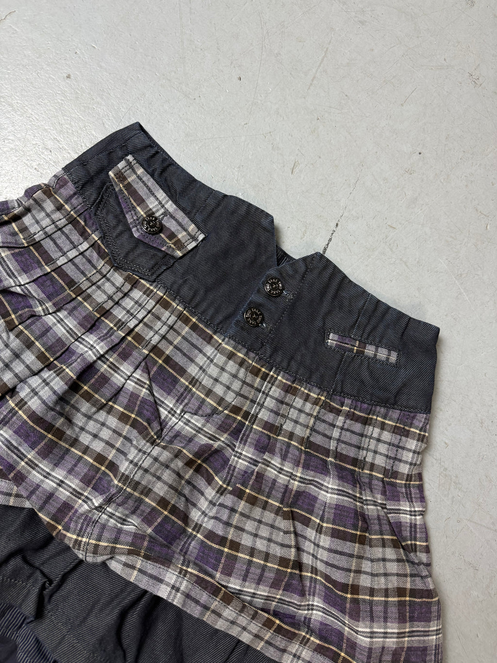 Detailbild von Vintage Take Two Denim Mini Skirt XS von vorne 