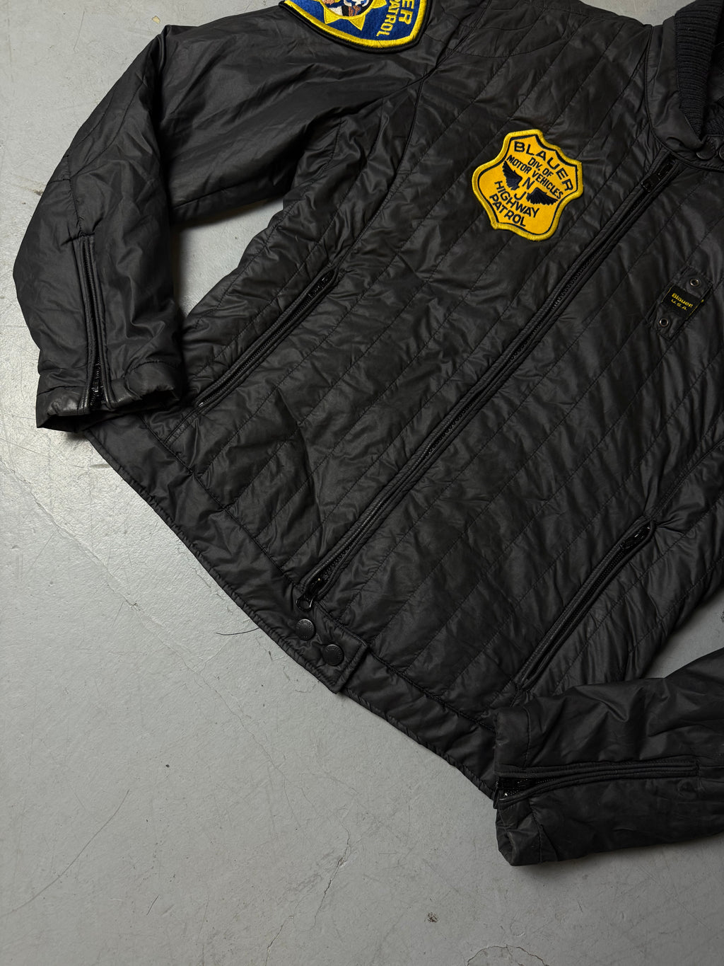 Detailbild von einer Vintage Blauer Light Jacket von Bund