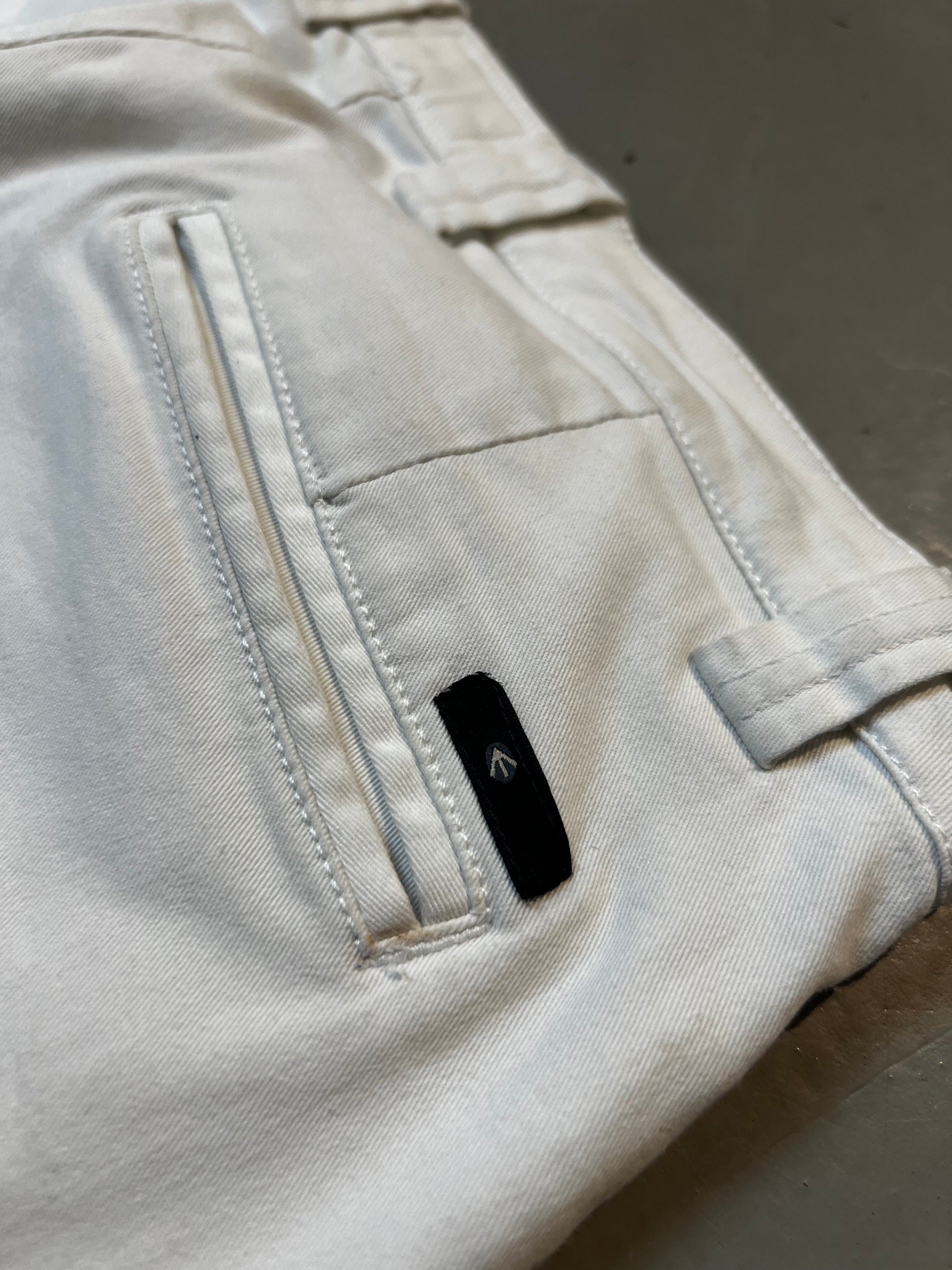 Vintage Low Waisted White Energie Pants S