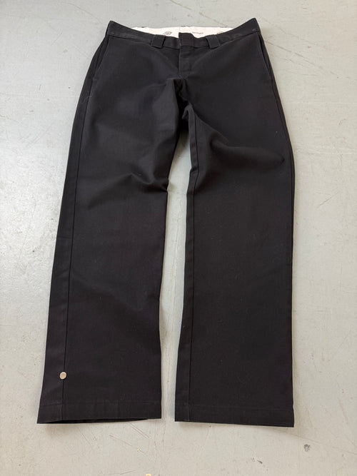 Vintage Dickies Black Slim Straight Pants für Herren. Y2K Second Hand 2000s Fashion