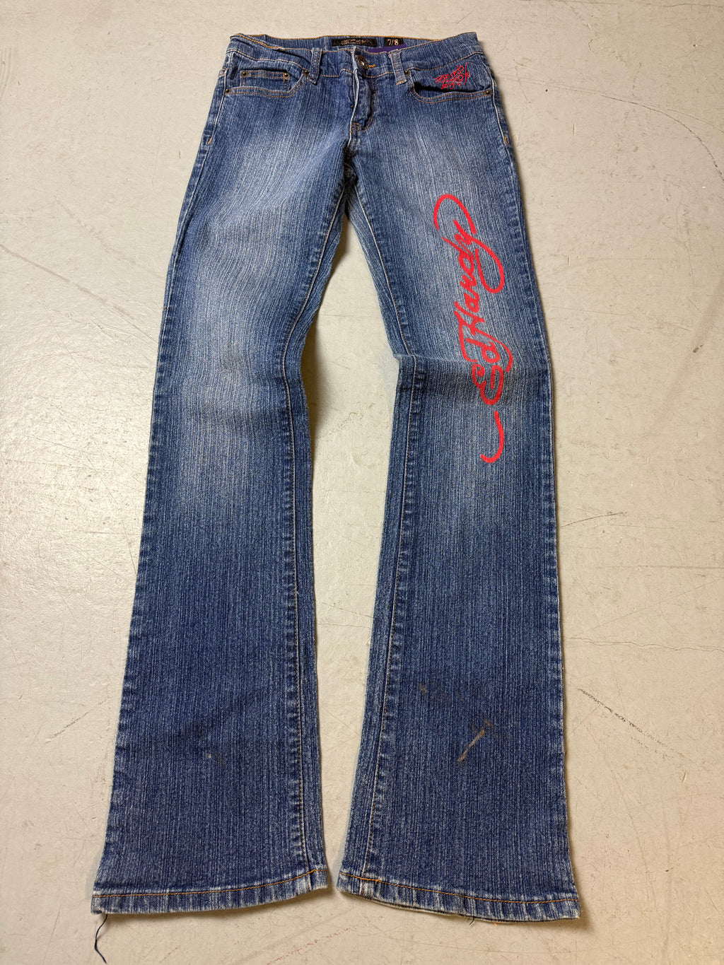 Produktbild von Vintage Ed Hardy Low Waist Bootcut Denim von vorne