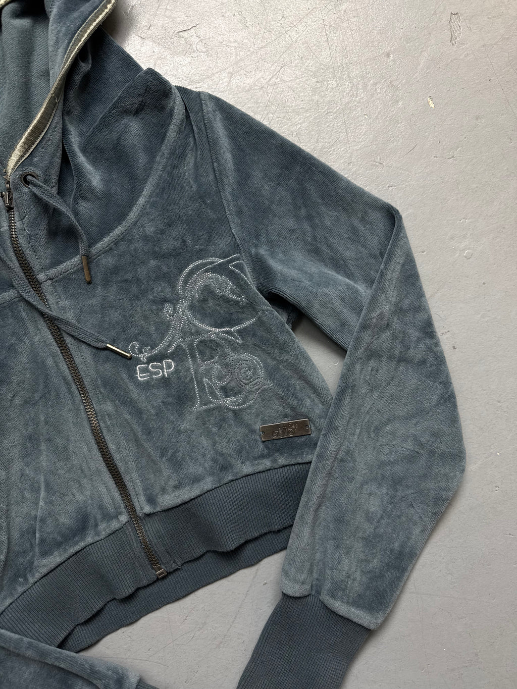 Vintage Petrol Super Cropped Zip Hoodie für Frauen. Y2K Second Hand 2000s Fashion